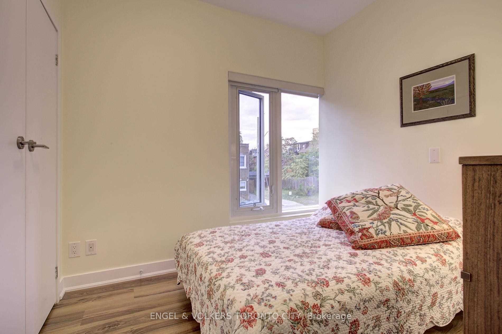 25 Ritchie Avenue 202 Property Photo 16