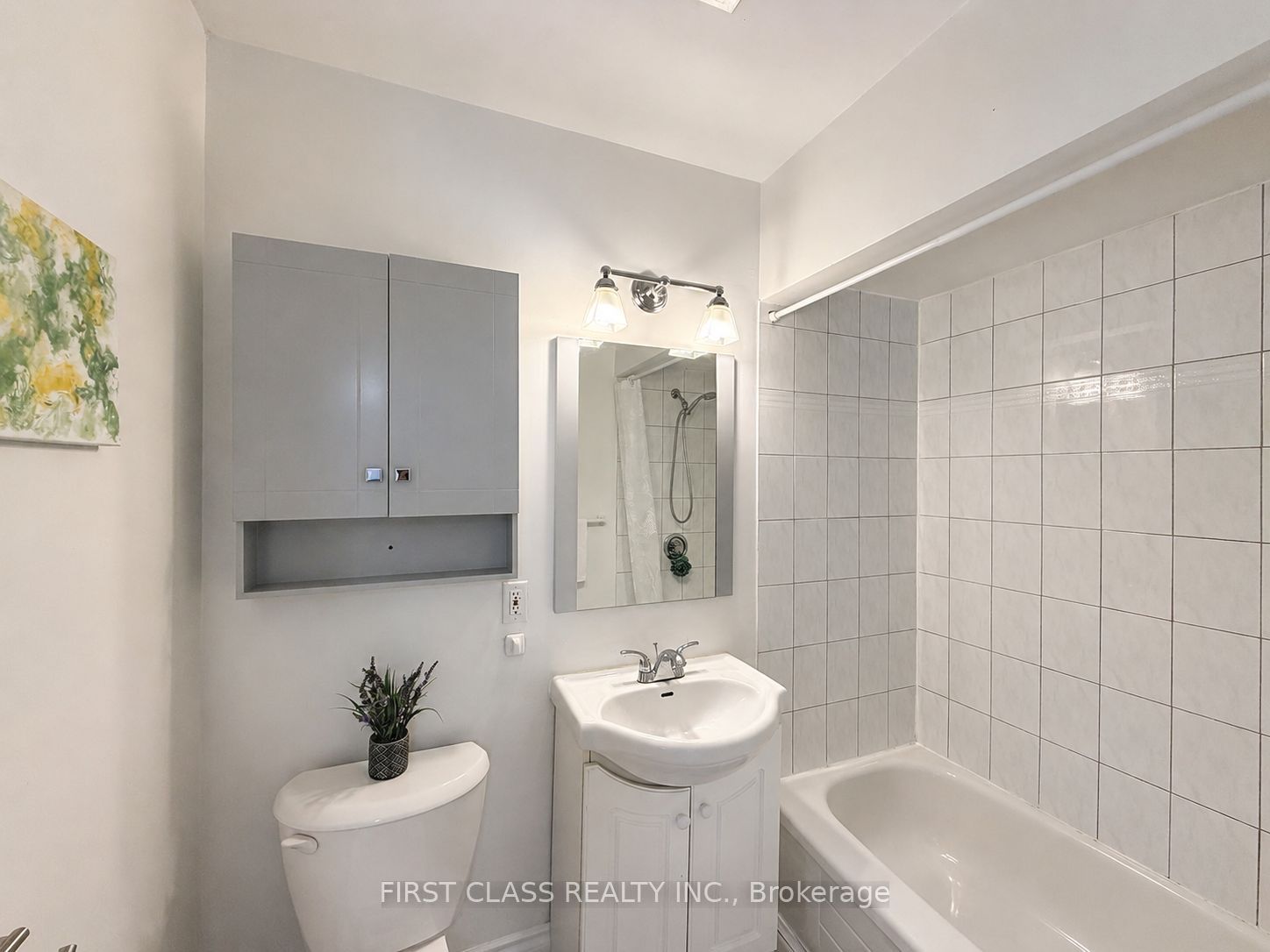 1323 Redbank Crescent Property Photo 11