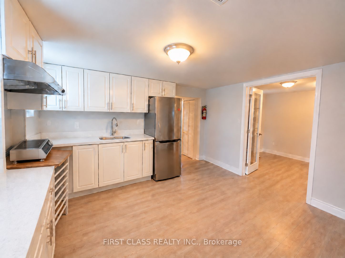 1323 Redbank Crescent Property Photo 19