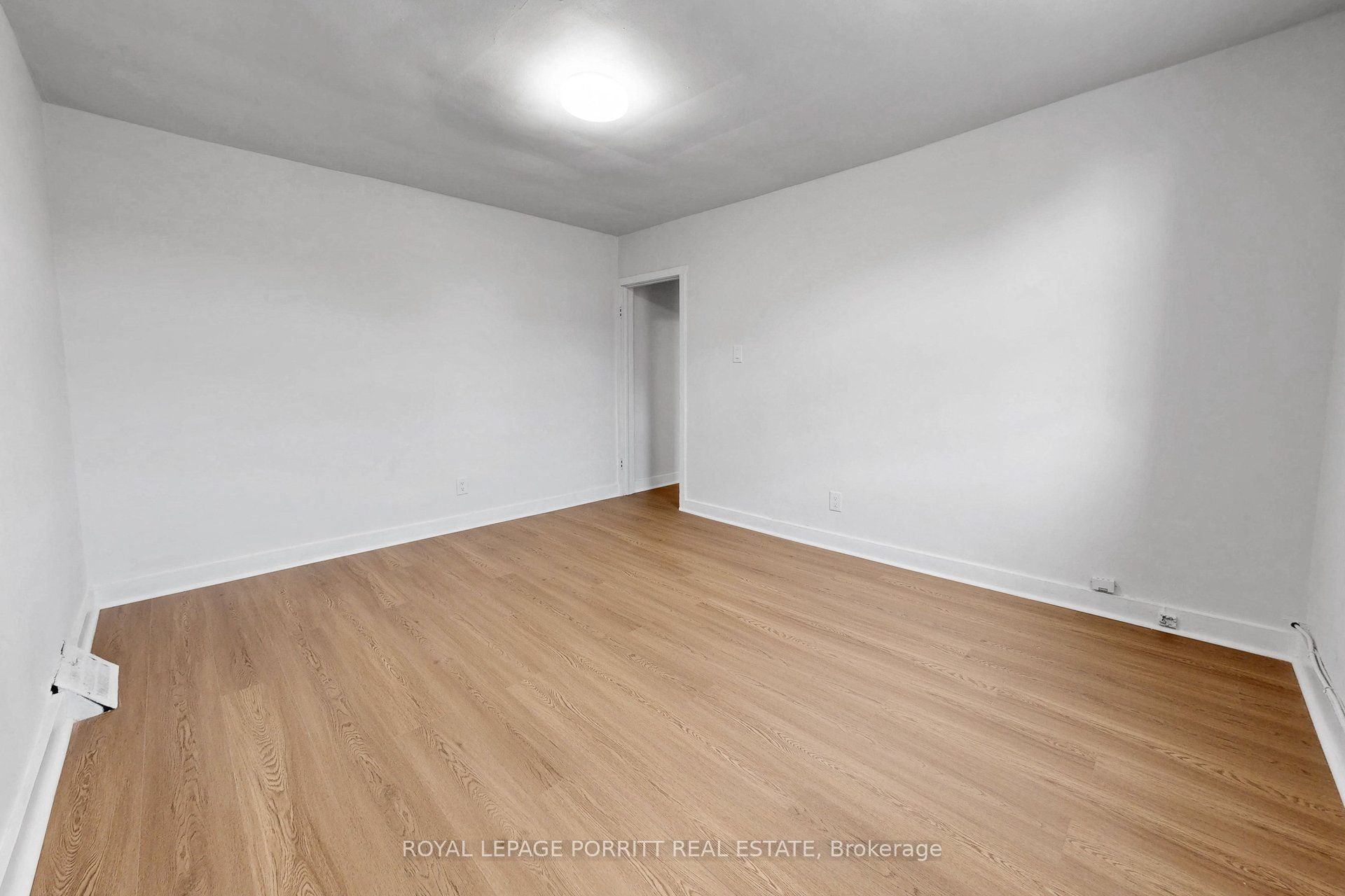 3399a Lake Shore Boulevard W Property Photo 12