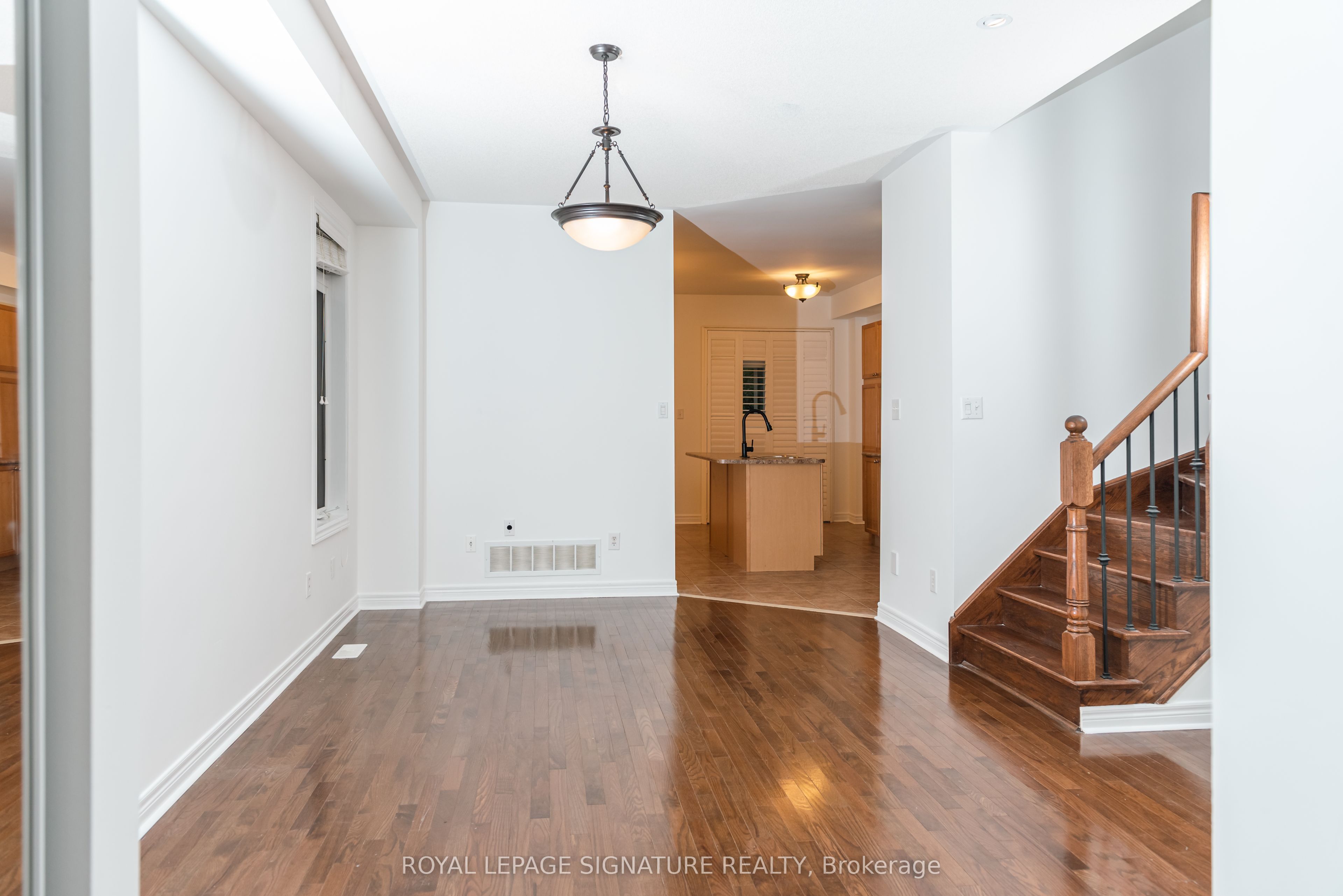 3250 Sunlight Street Property Photo 4