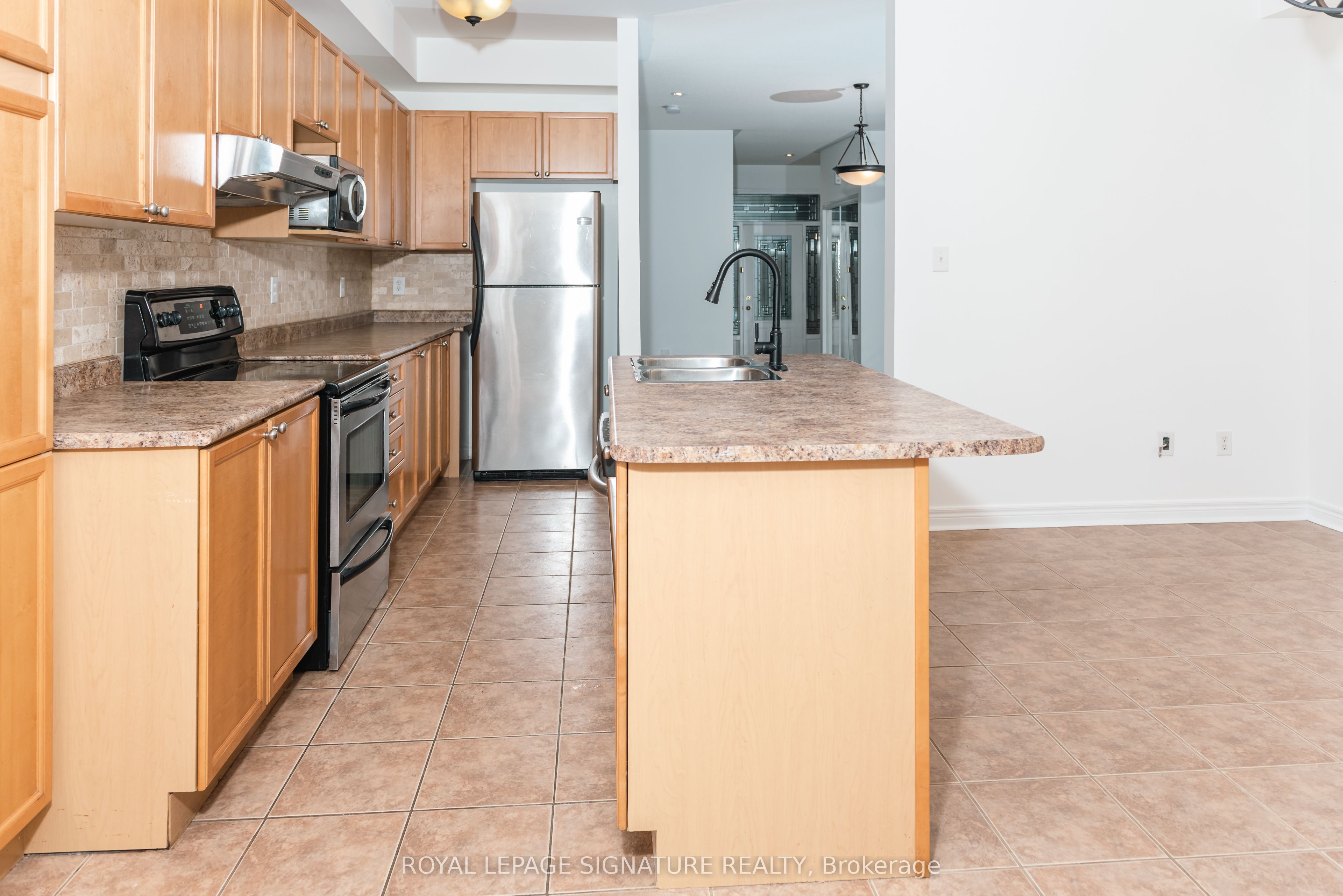 3250 Sunlight Street Property Photo 10