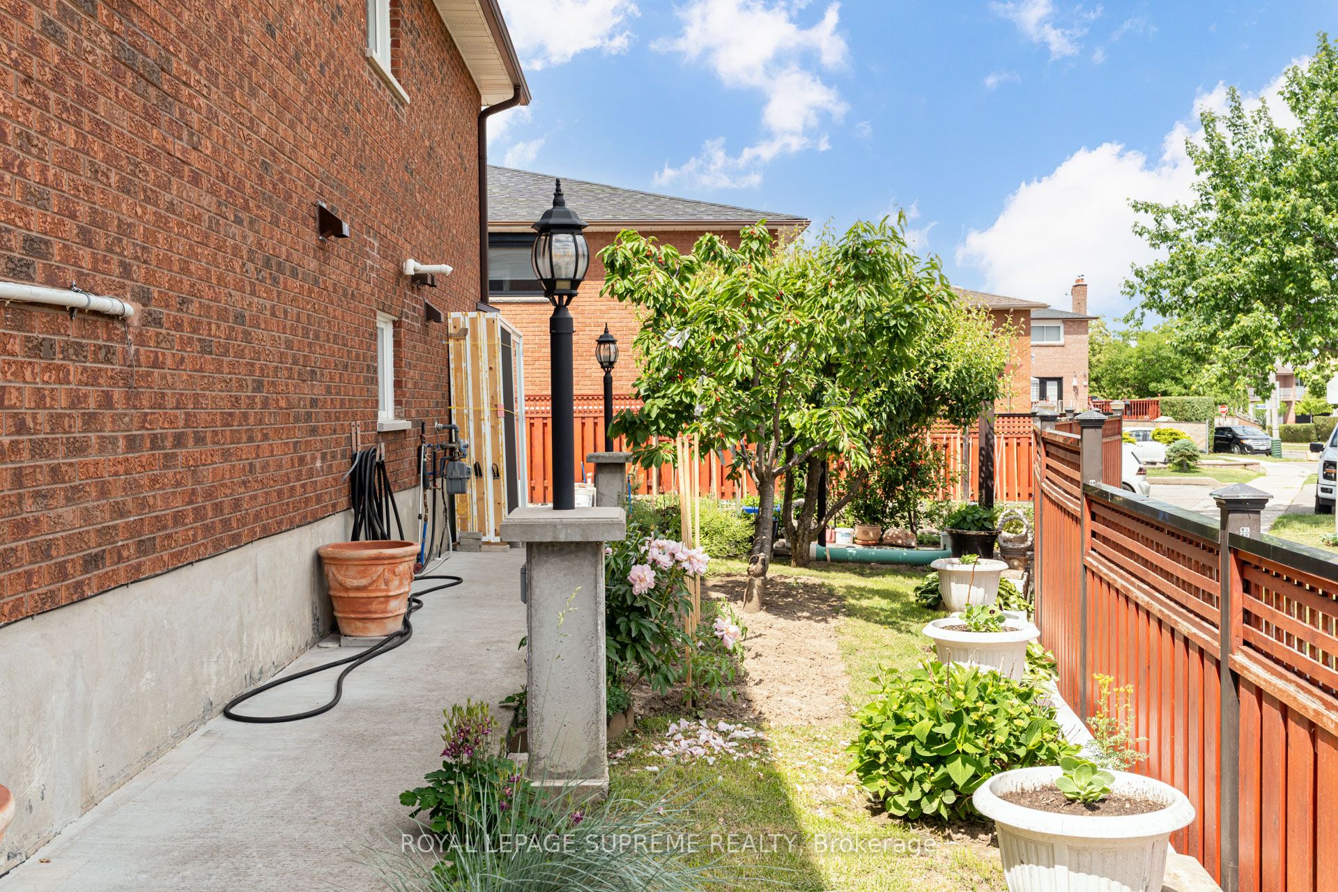 2 Dogleg Court Property Photo 33