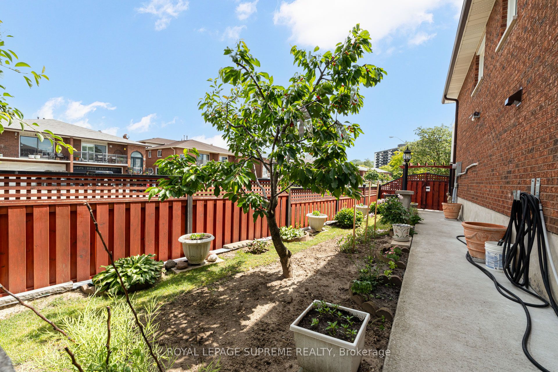 2 Dogleg Court Property Photo 34