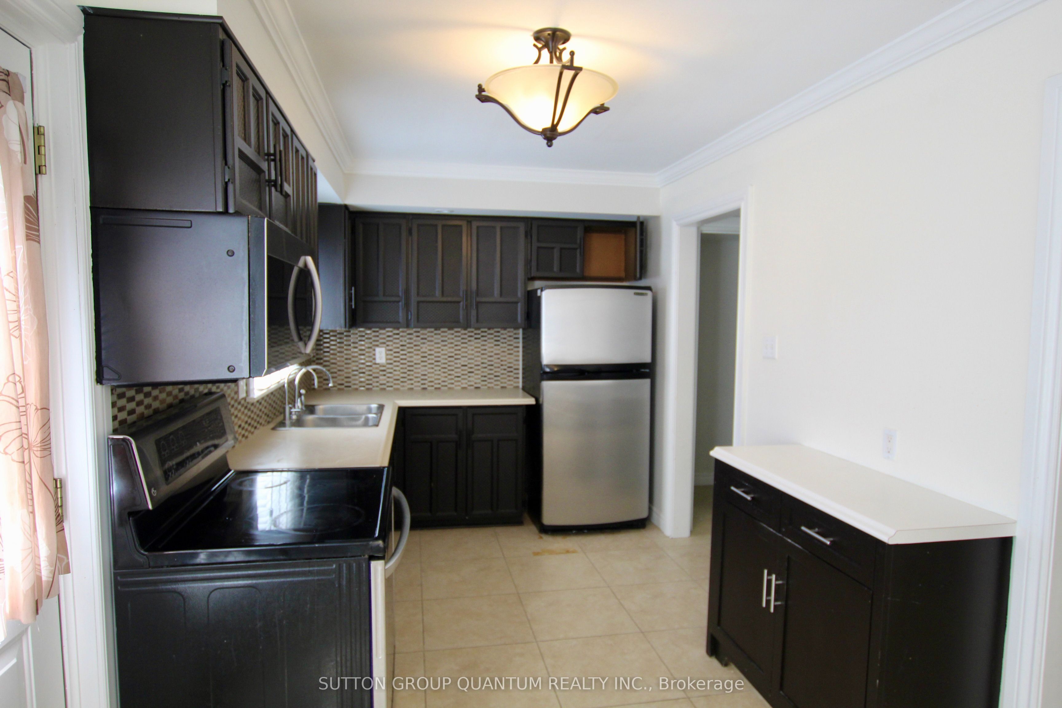 318 Laurier Avenue 58 Property Photo 12