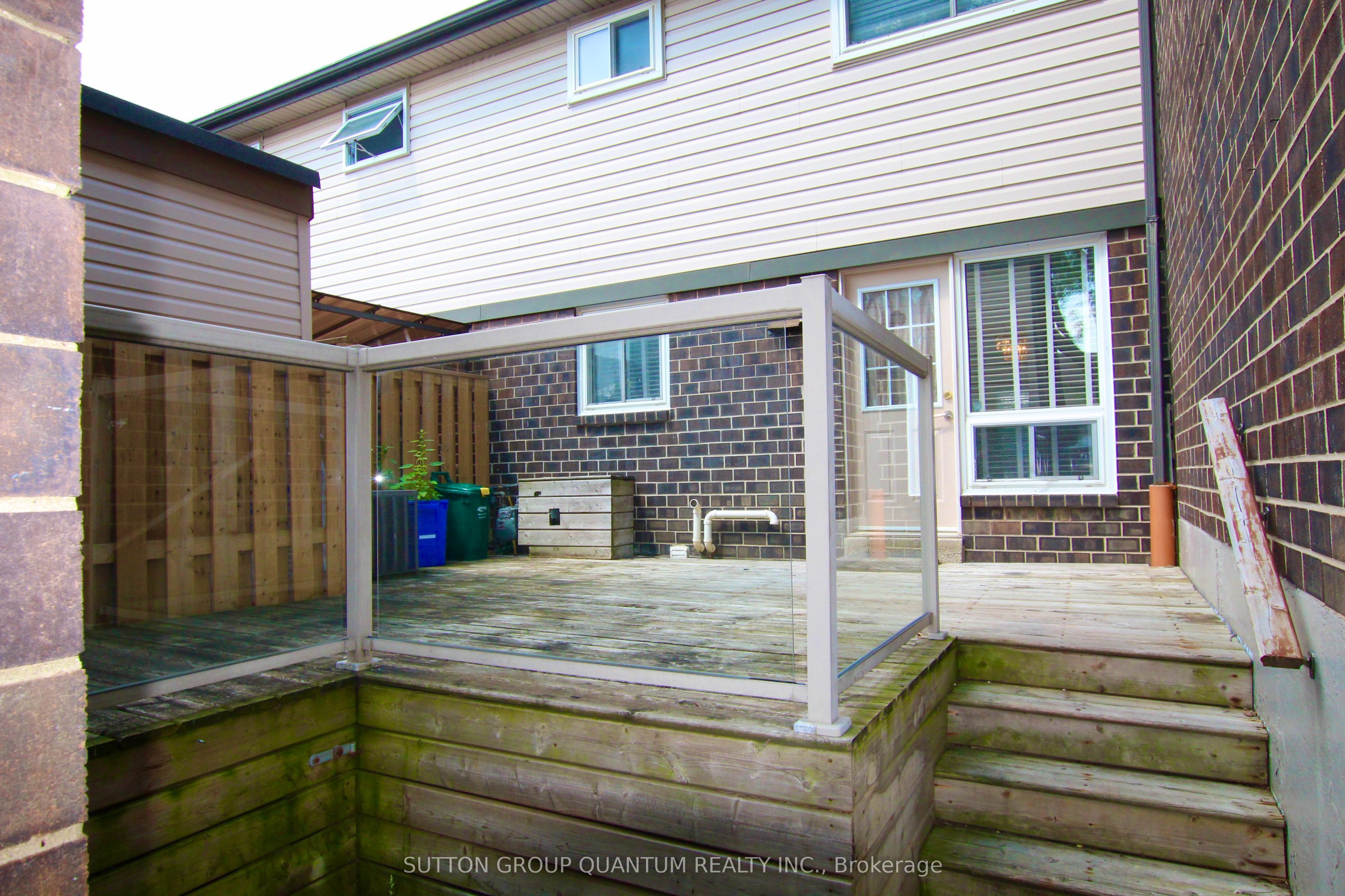 318 Laurier Avenue 58 Property Photo 16