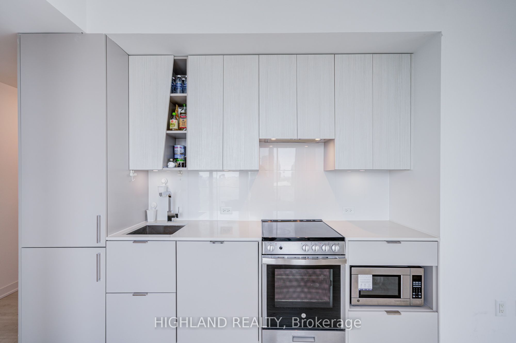 3883 Quartz Road 2403 Property Photo 9