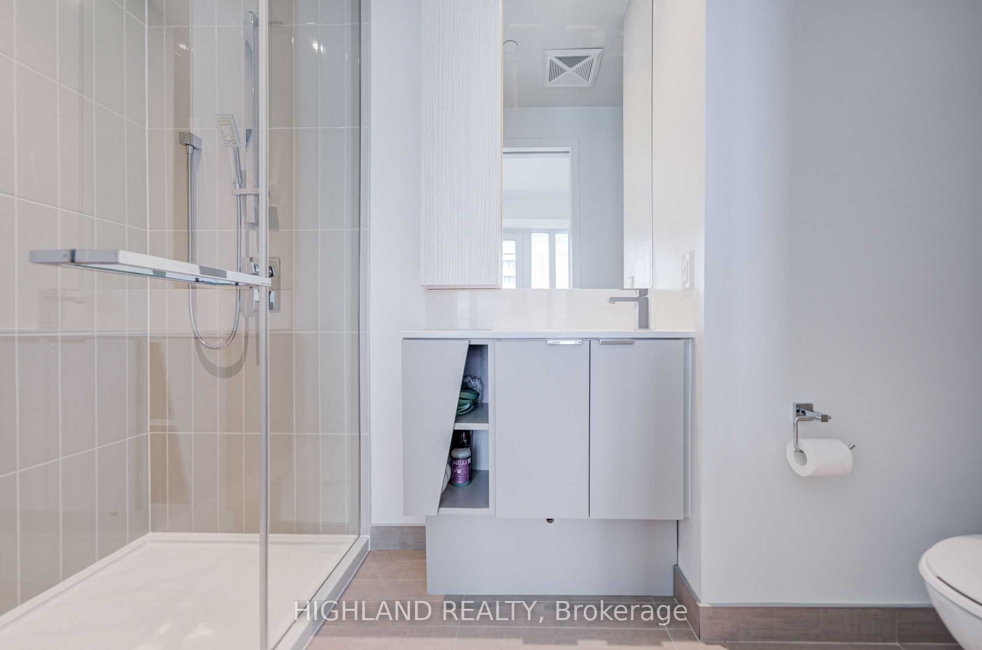 3883 Quartz Road 2403 Property Photo 13