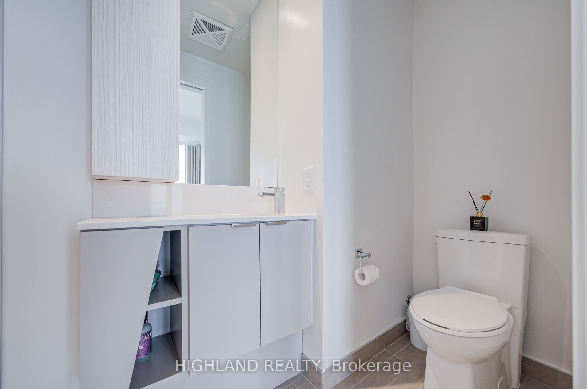 3883 Quartz Road 2403 Property Photo 14