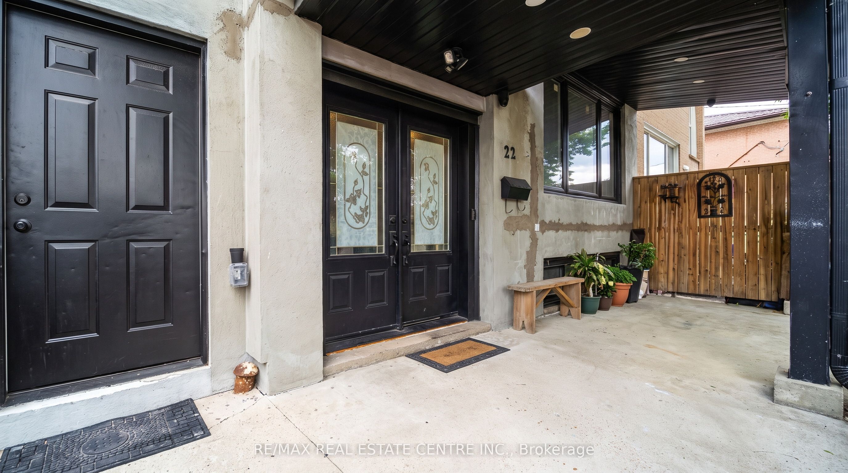 22 Neames Crescent Property Photo 24