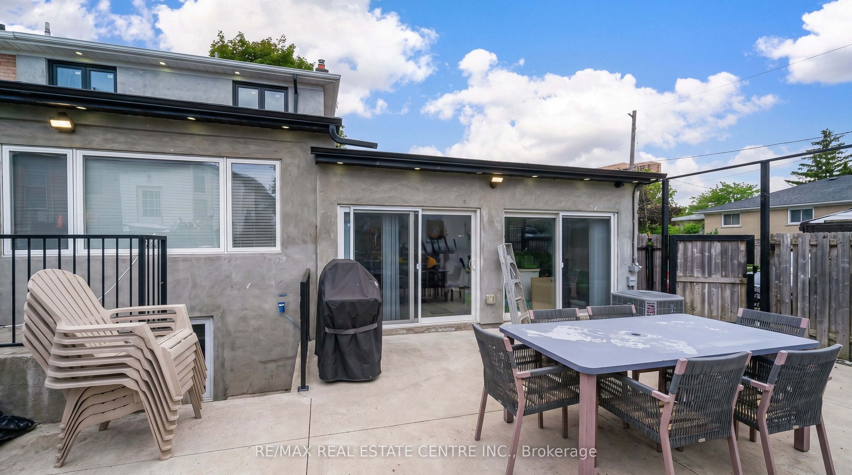 22 Neames Crescent Property Photo 26