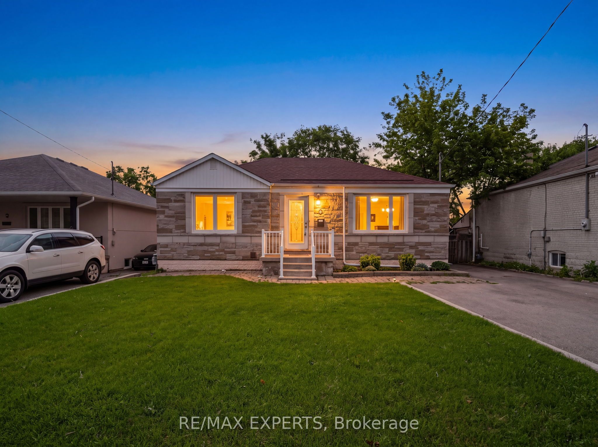 8 Palamar Road Property Photo 1