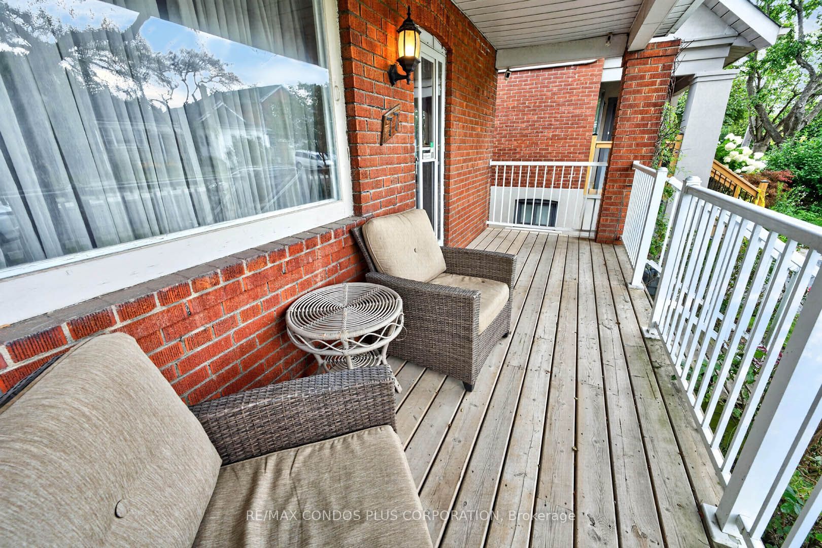 77 Fifth Street E Property Photo 5