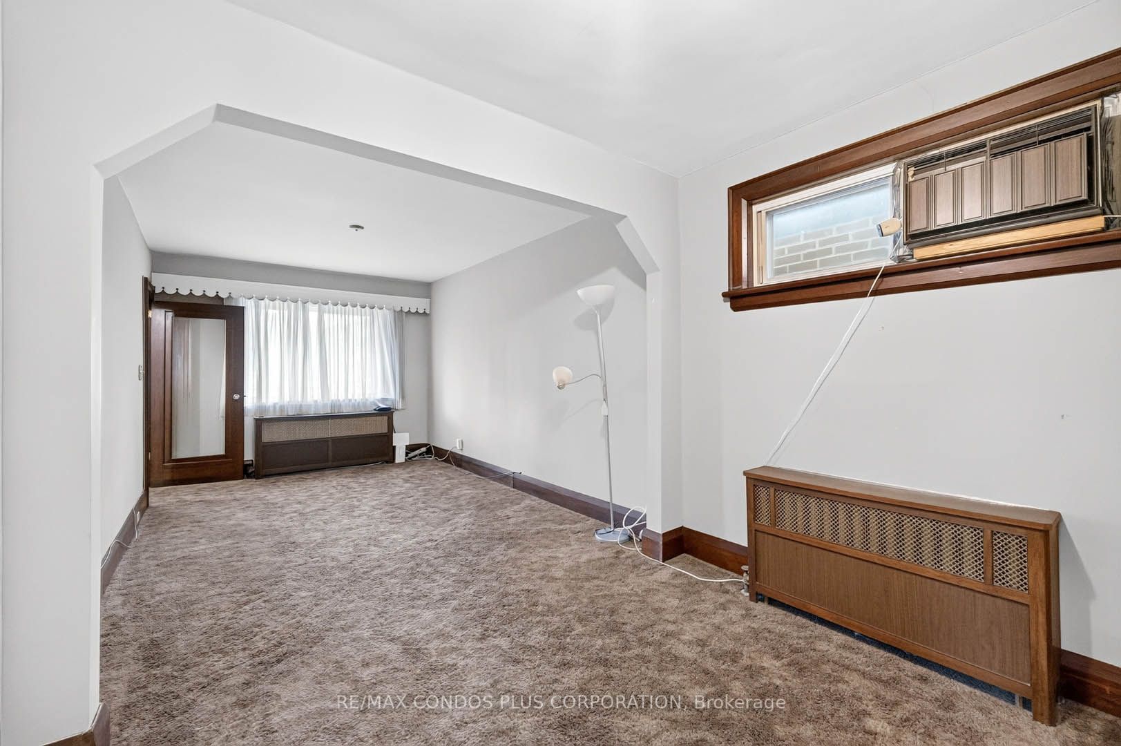 77 Fifth Street E Property Photo 10