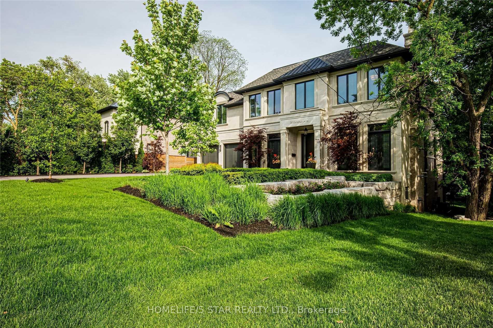 W13682232 Property Photo 29