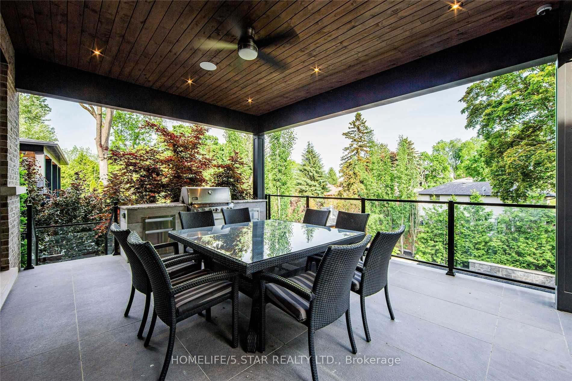 W13682232 Property Photo 32