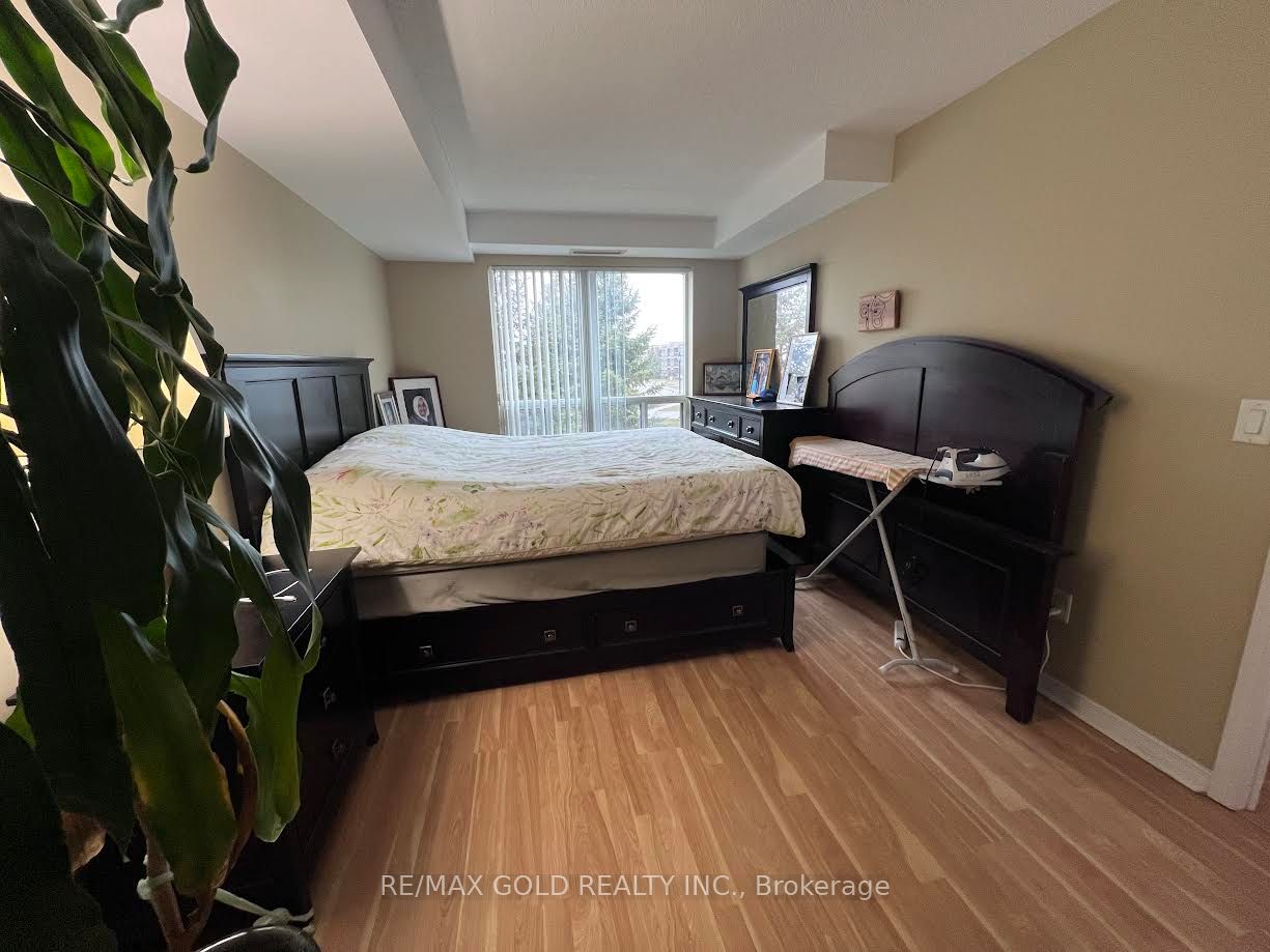 25 Via Rosedale Way 213 Property Photo 6