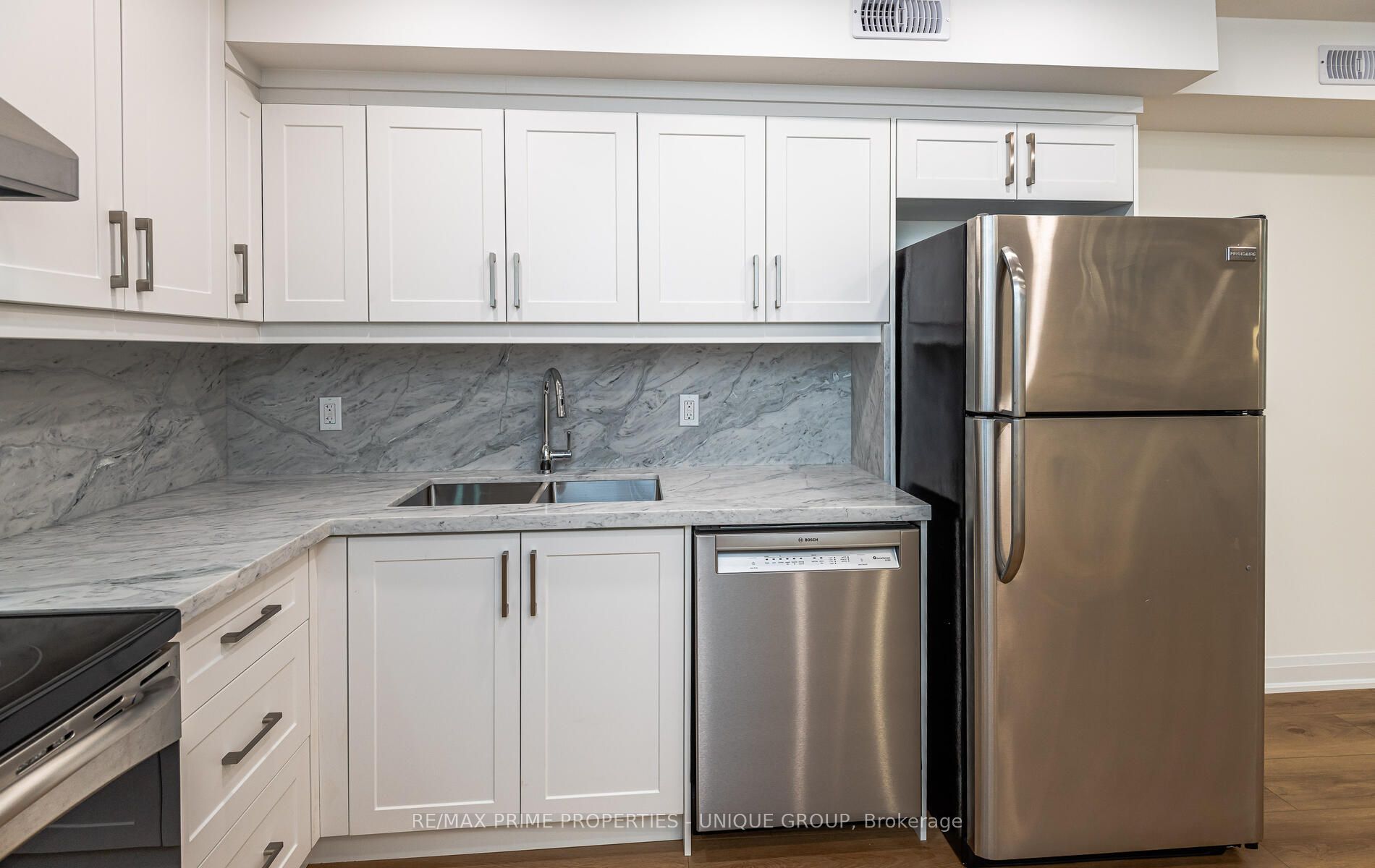 45 Astoria Avenue 3 Property Photo 6