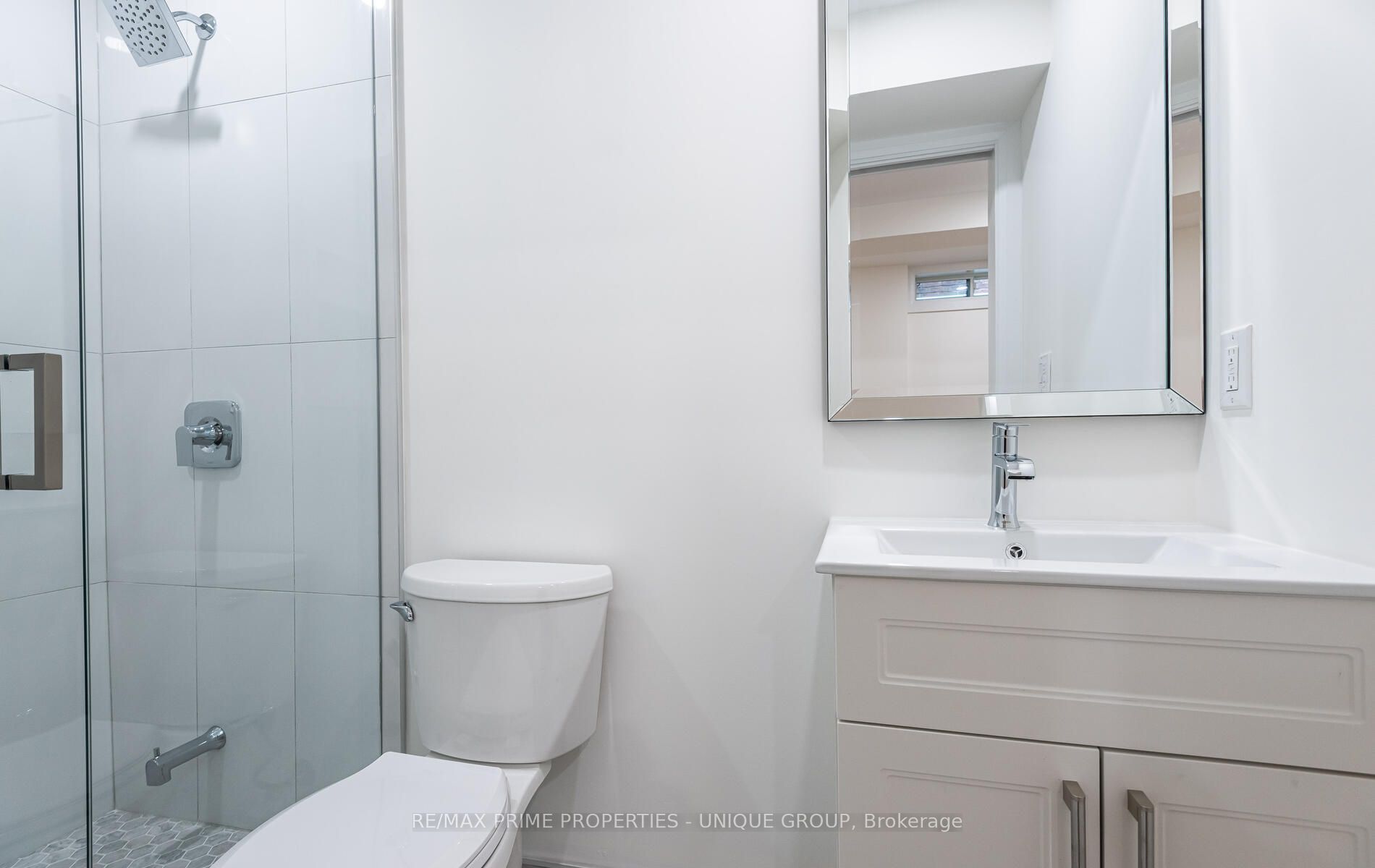 45 Astoria Avenue 3 Property Photo 11
