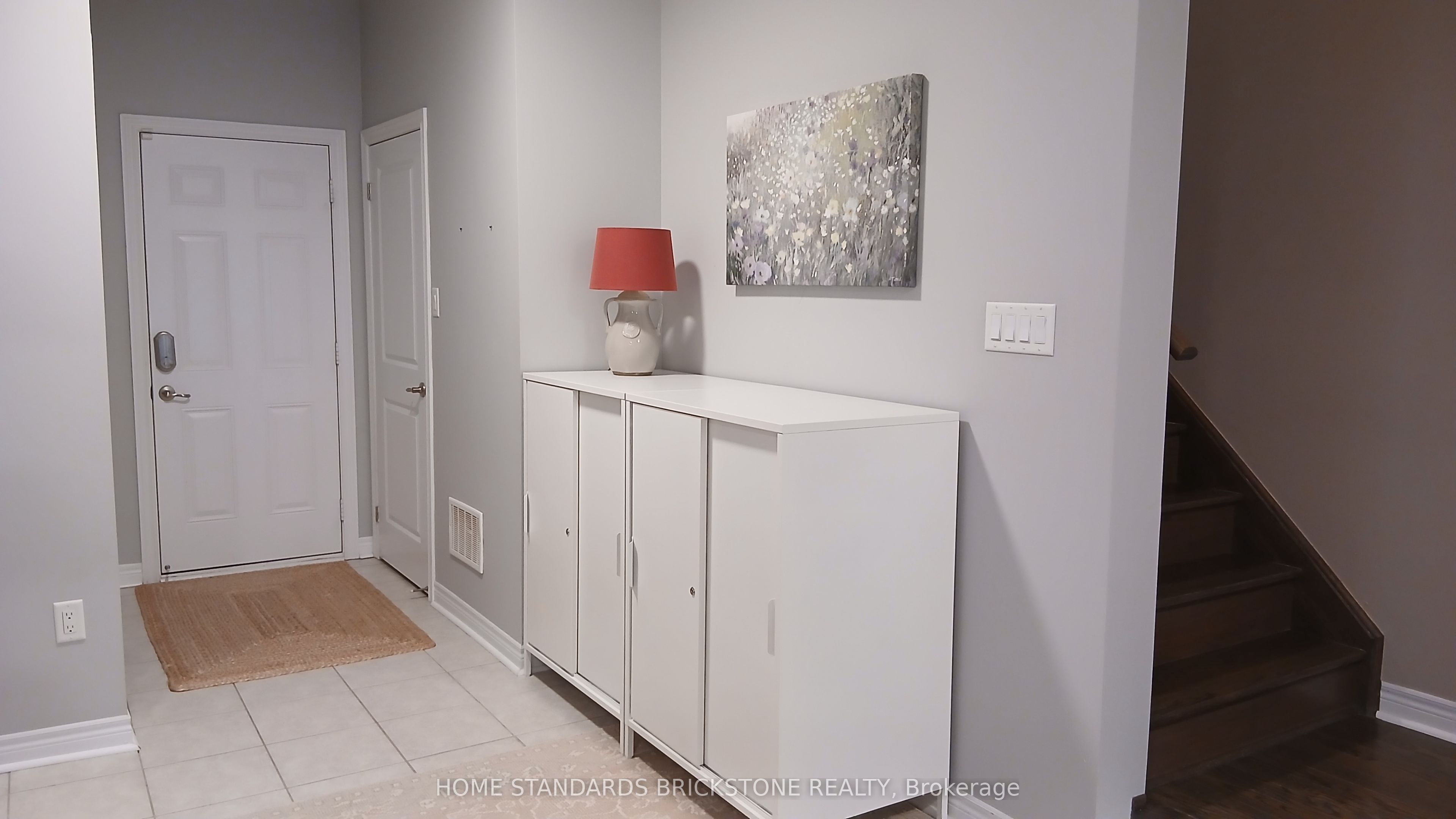 3058 Eberly Woods Drive Property Photo 8