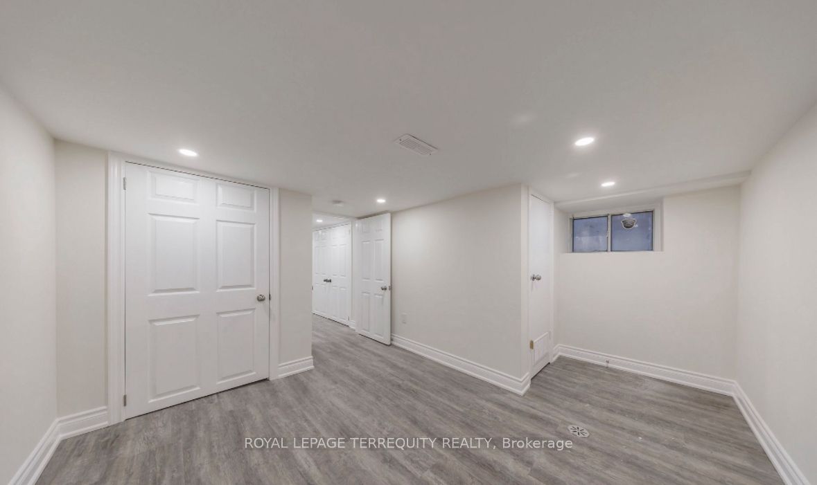185 Laughton Avenue Bsmt Property Photo 6