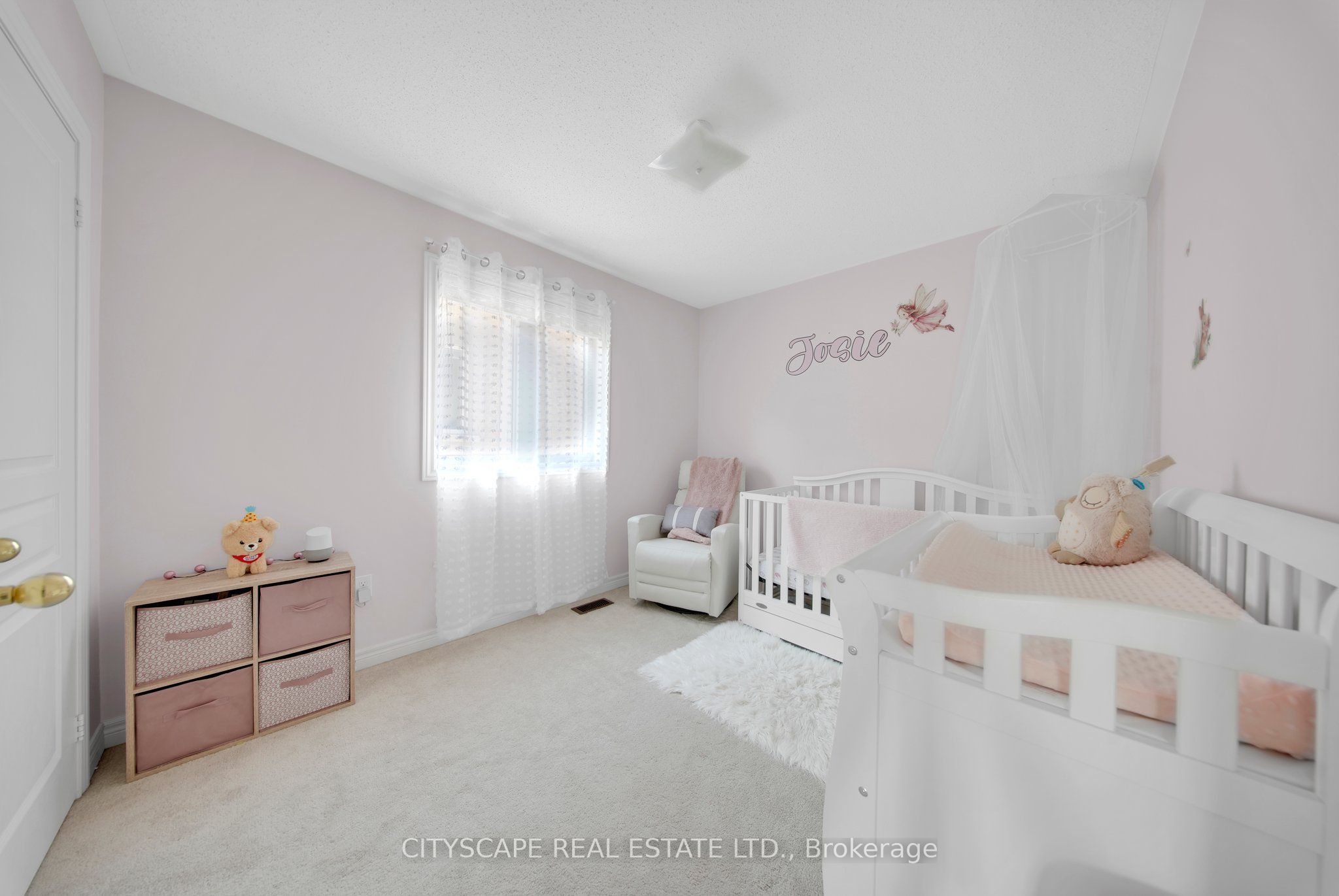 5517 Meadowcrest Avenue Property Photo 19