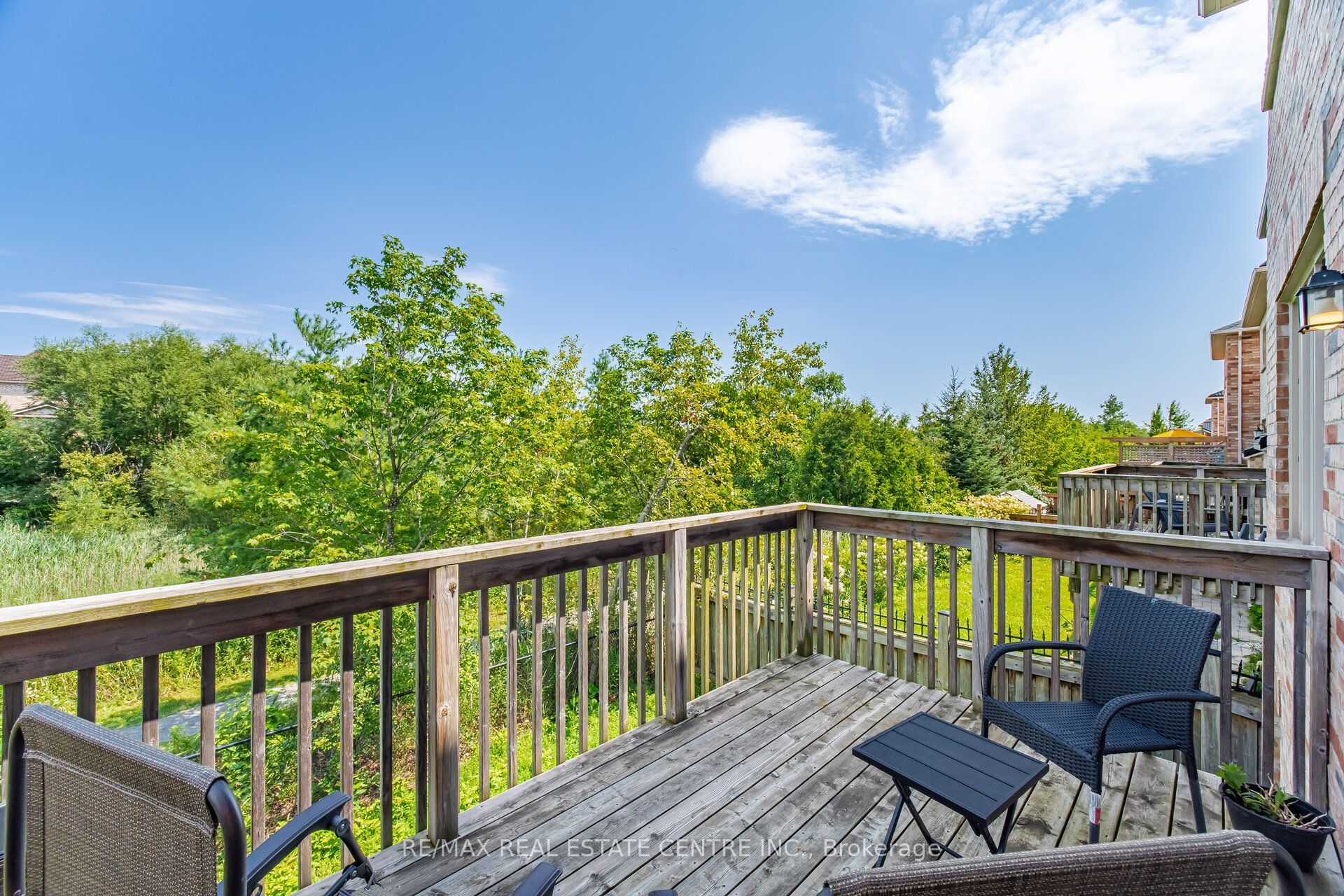 2425 Quetico Crescent Property Photo 17