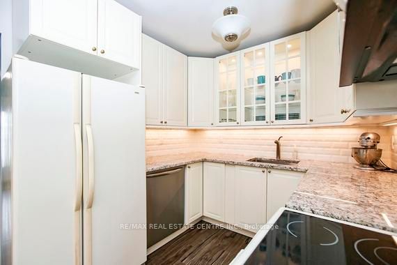 125 Madoc Drive Property Photo 8