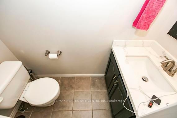 125 Madoc Drive Property Photo 10