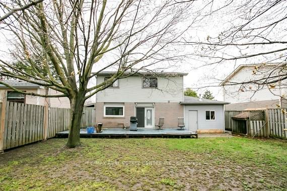 125 Madoc Drive Property Photo 20