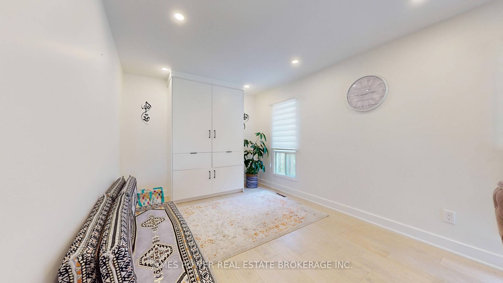 2690 Innisfil Road Property Photo 20