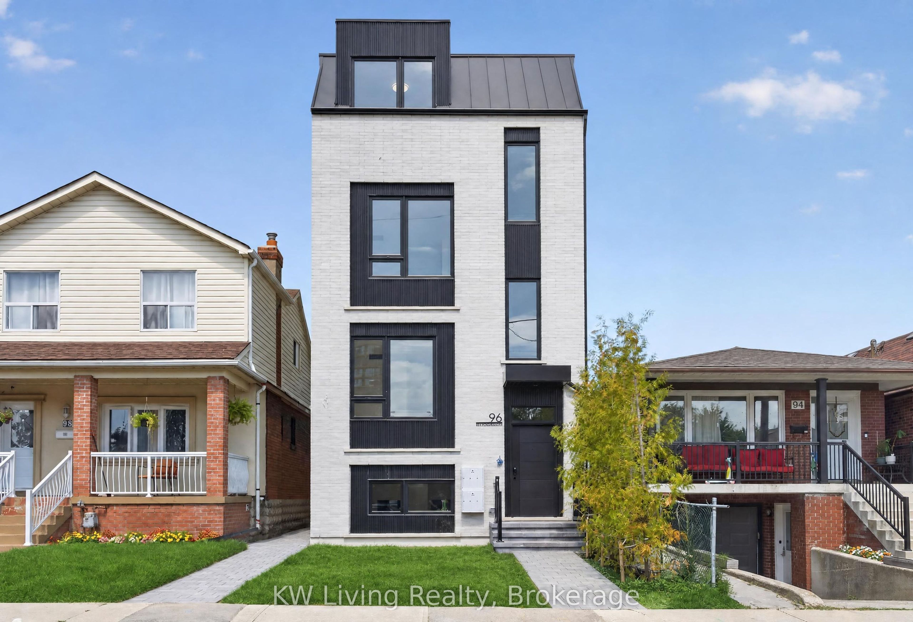96 Belgravia Avenue Property Photo 1