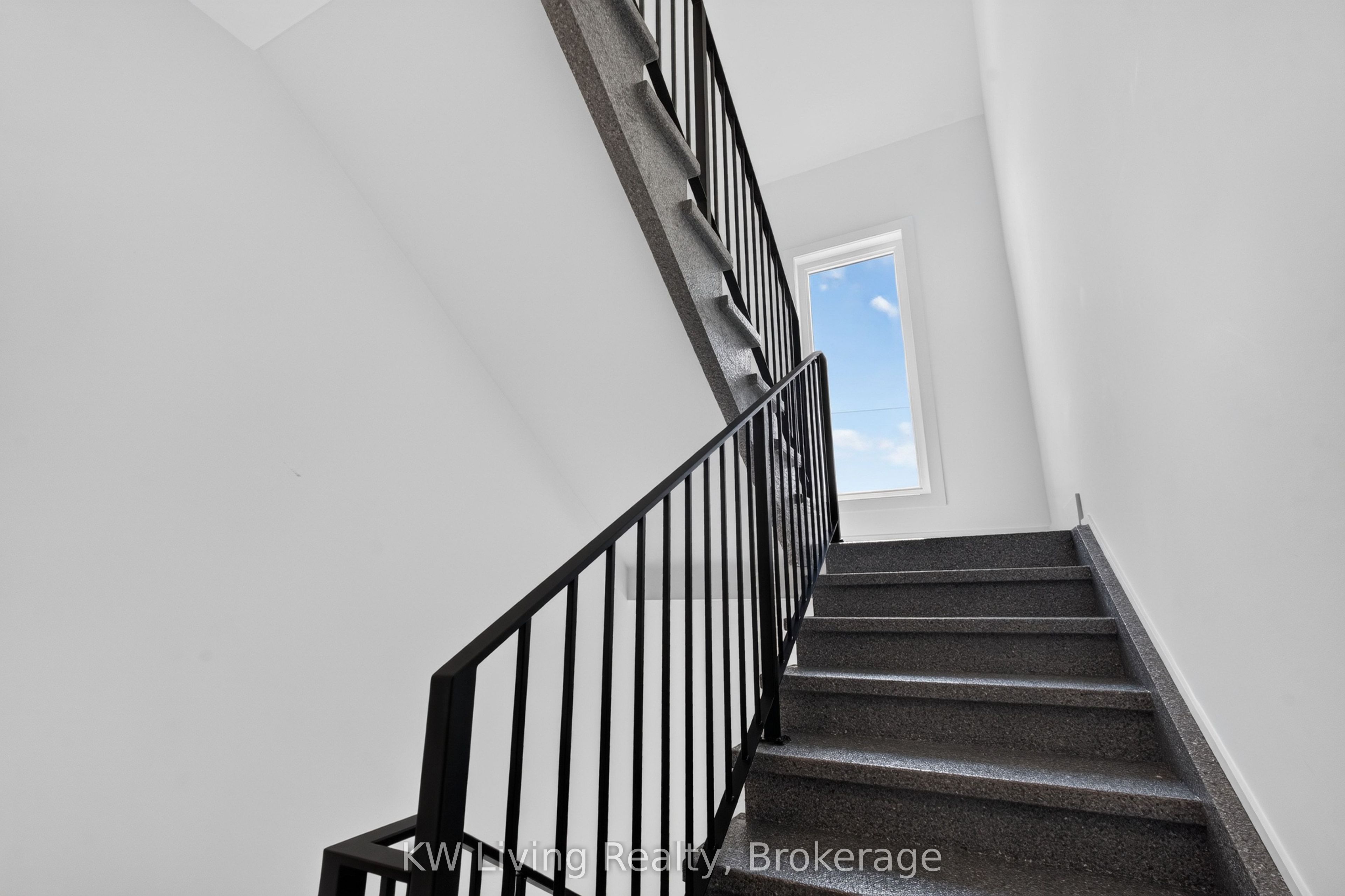 96 Belgravia Avenue Property Photo 29