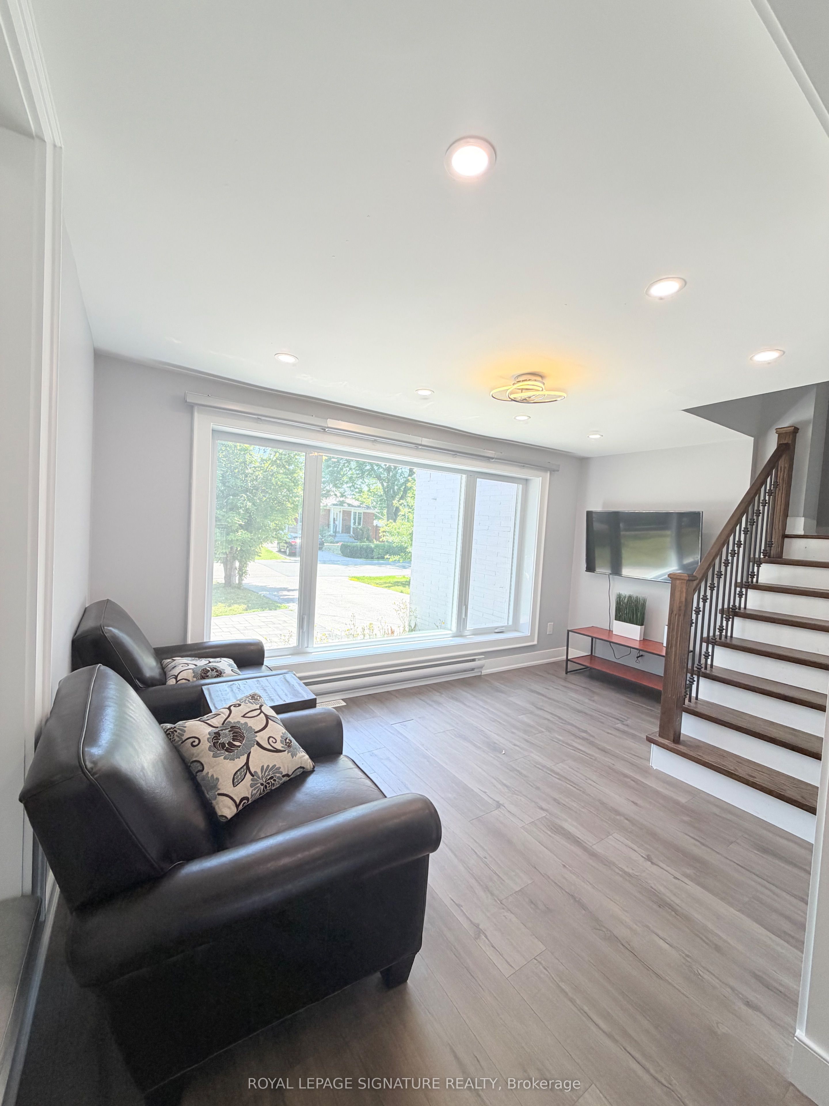 104 Great Oak Drive Property Photo 15