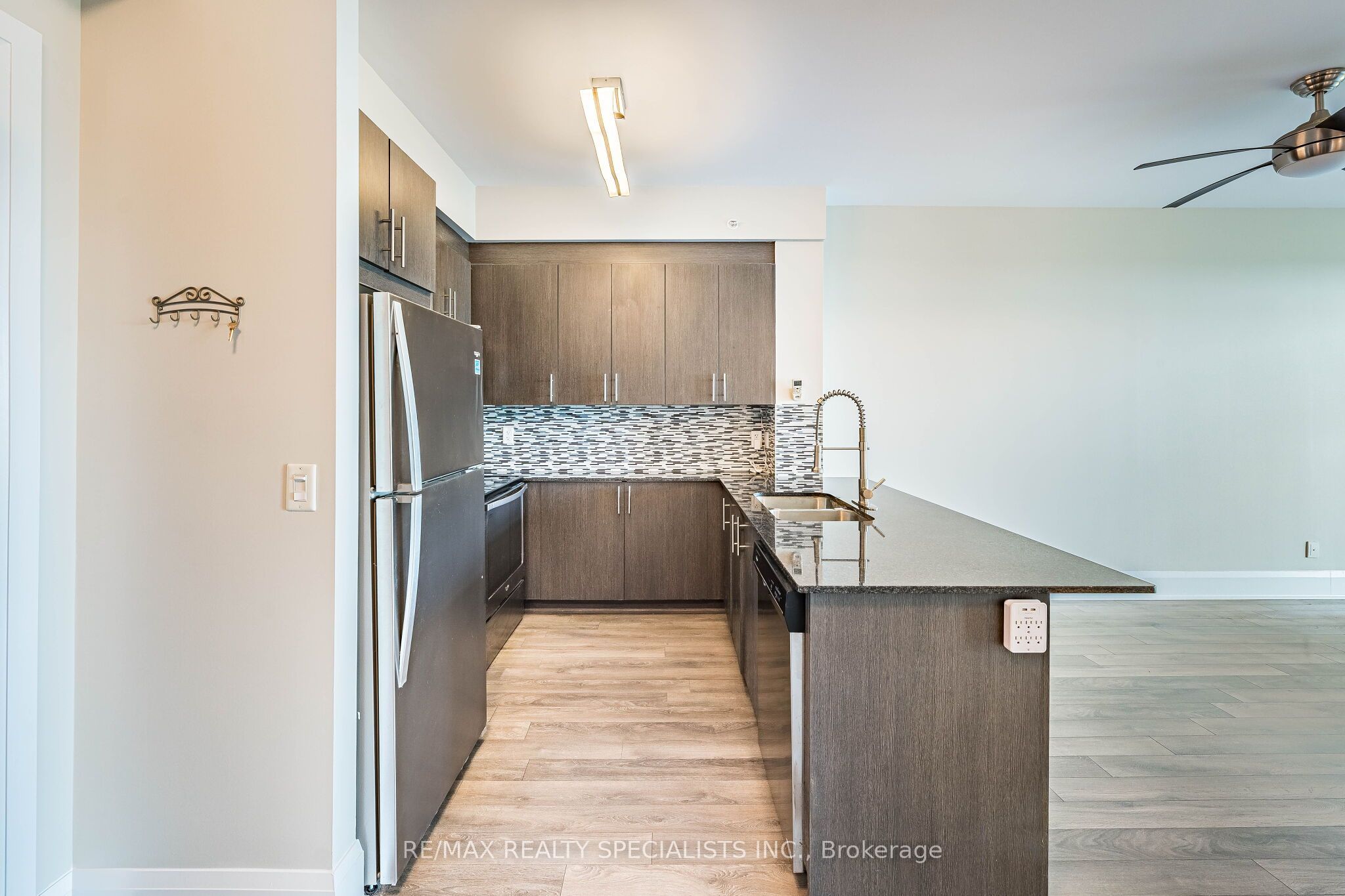 45 Yorkland Boulevard 805 Property Photo 14