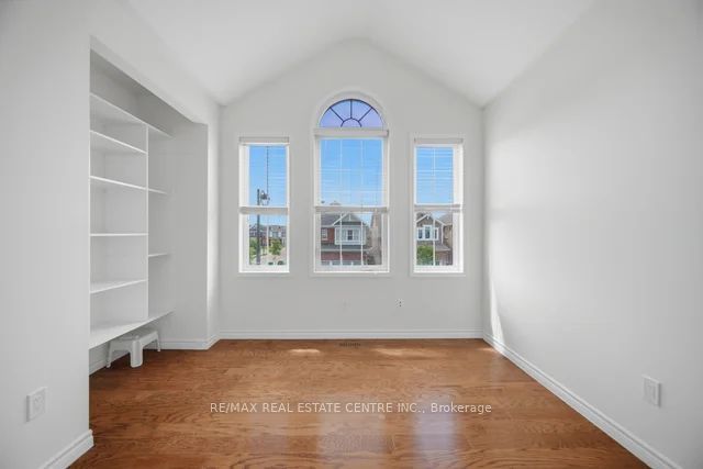 1295 Orr Terrace Property Photo 33