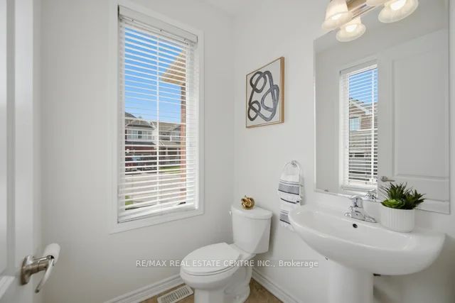 1295 Orr Terrace Property Photo 40