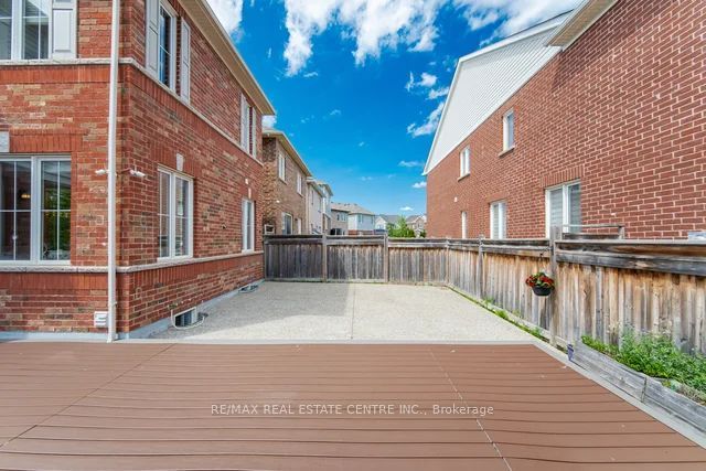1295 Orr Terrace Property Photo 44