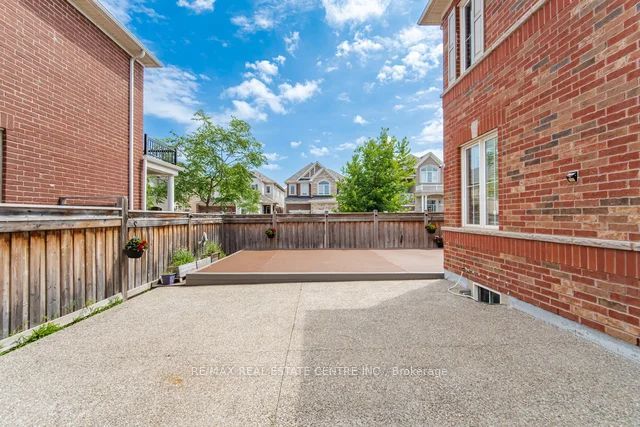 1295 Orr Terrace Property Photo 45