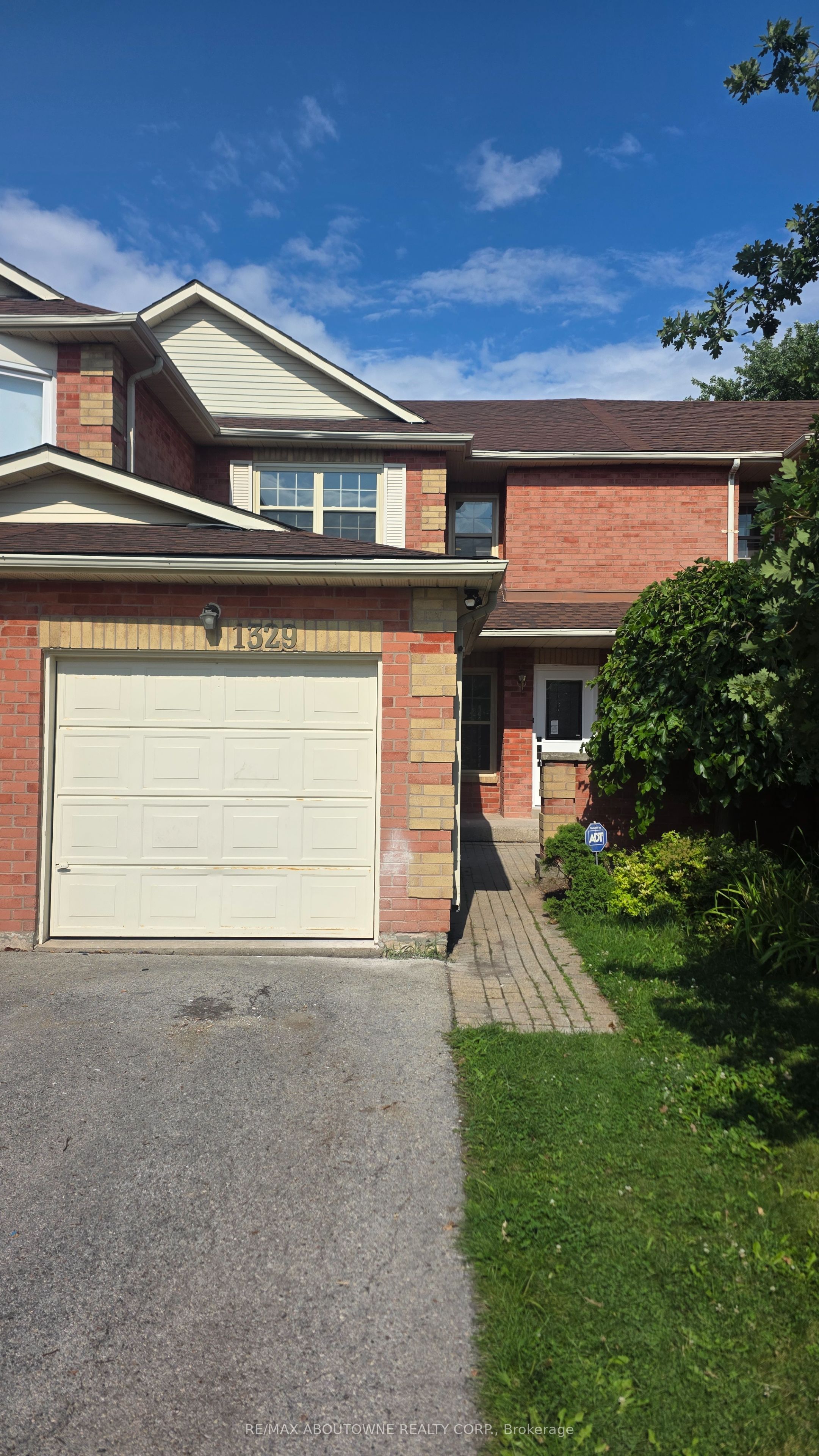 1329 Montclair Drive Property Photo 1
