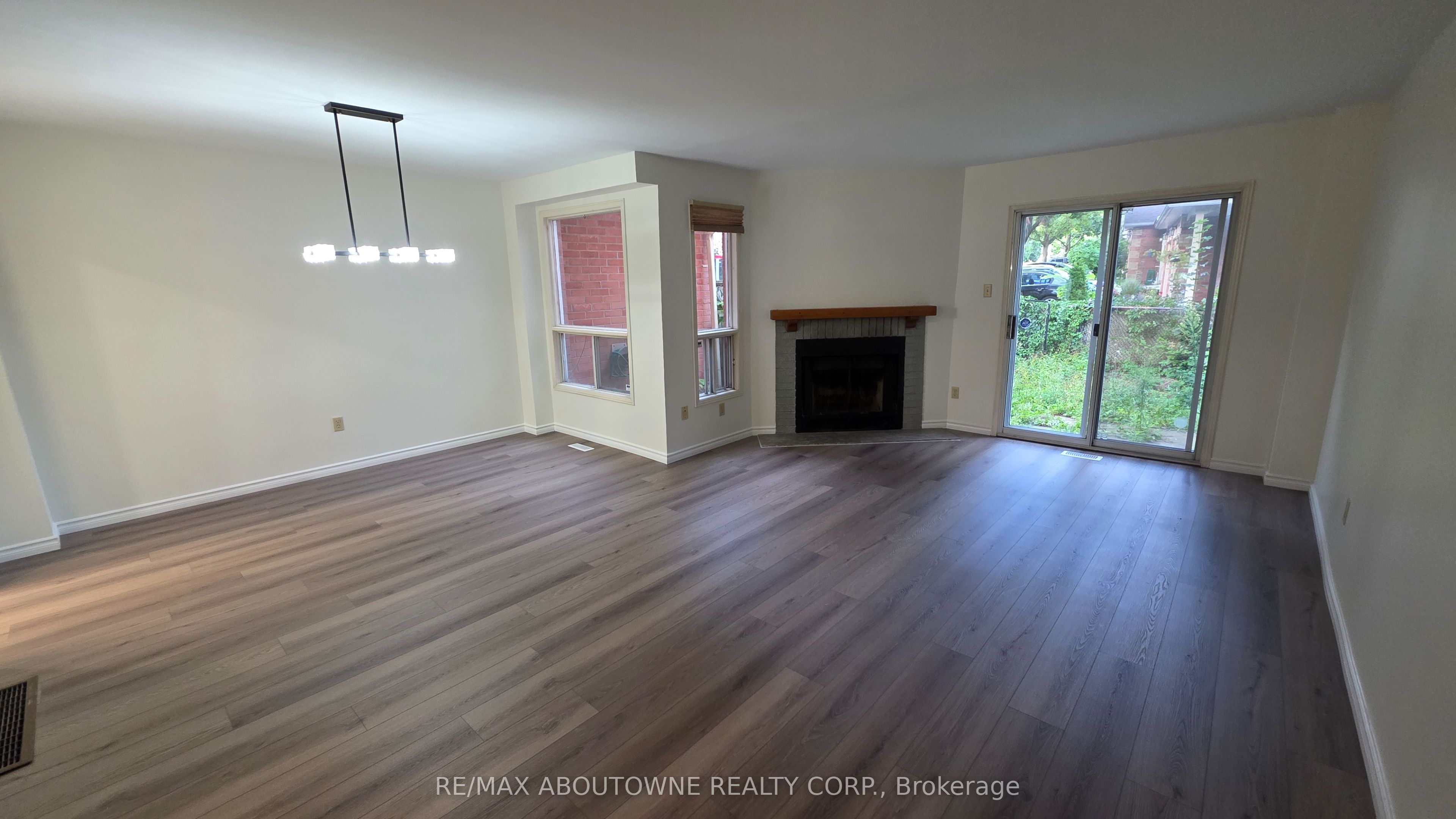 1329 Montclair Drive Property Photo 7