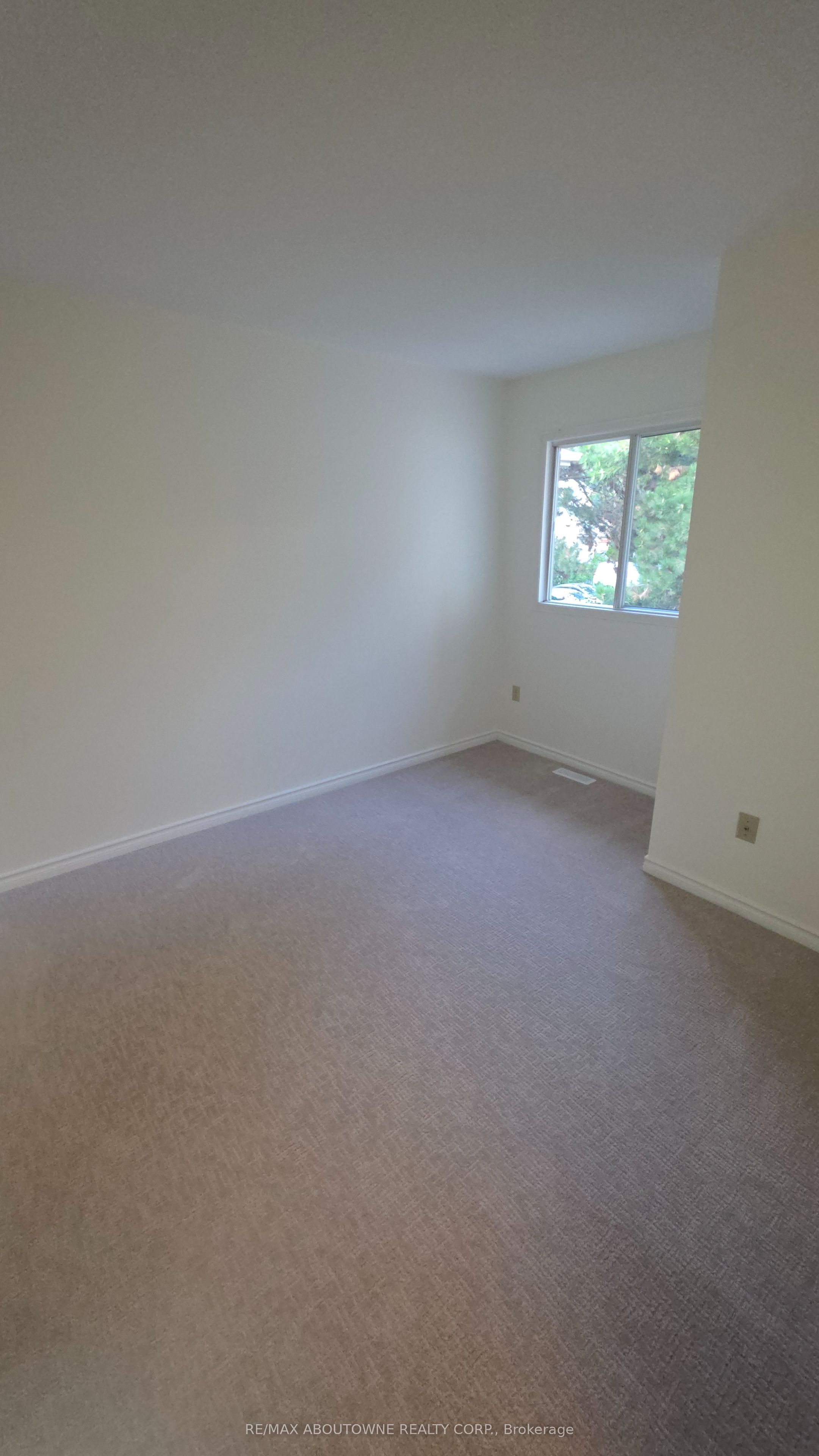 1329 Montclair Drive Property Photo 12