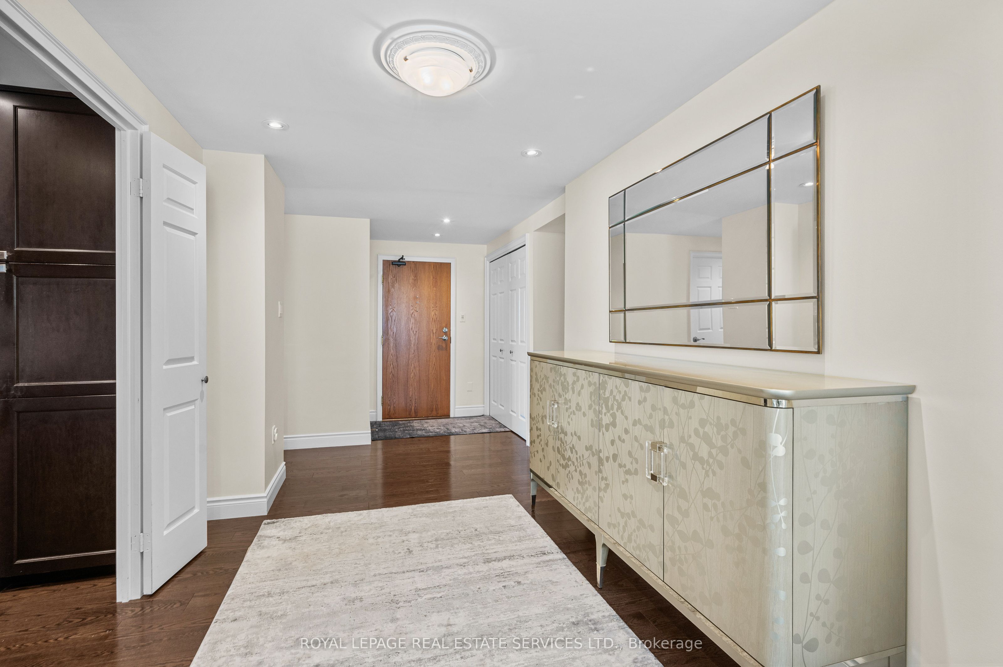 2170 Marine Drive 2102 Property Photo 6