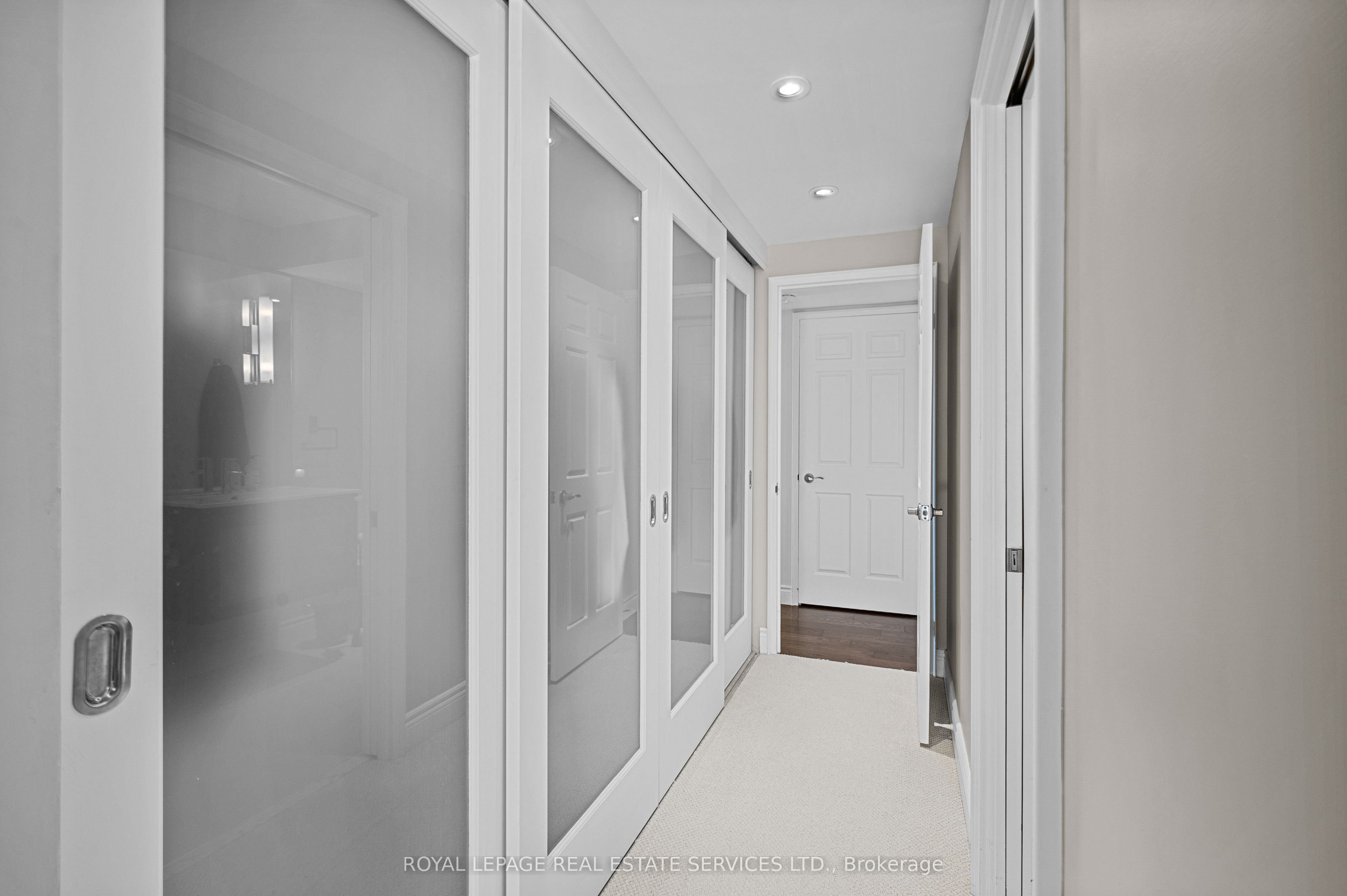 2170 Marine Drive 2102 Property Photo 22