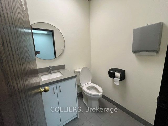 5401 Eglinton Avenue 202 Property Photo 6