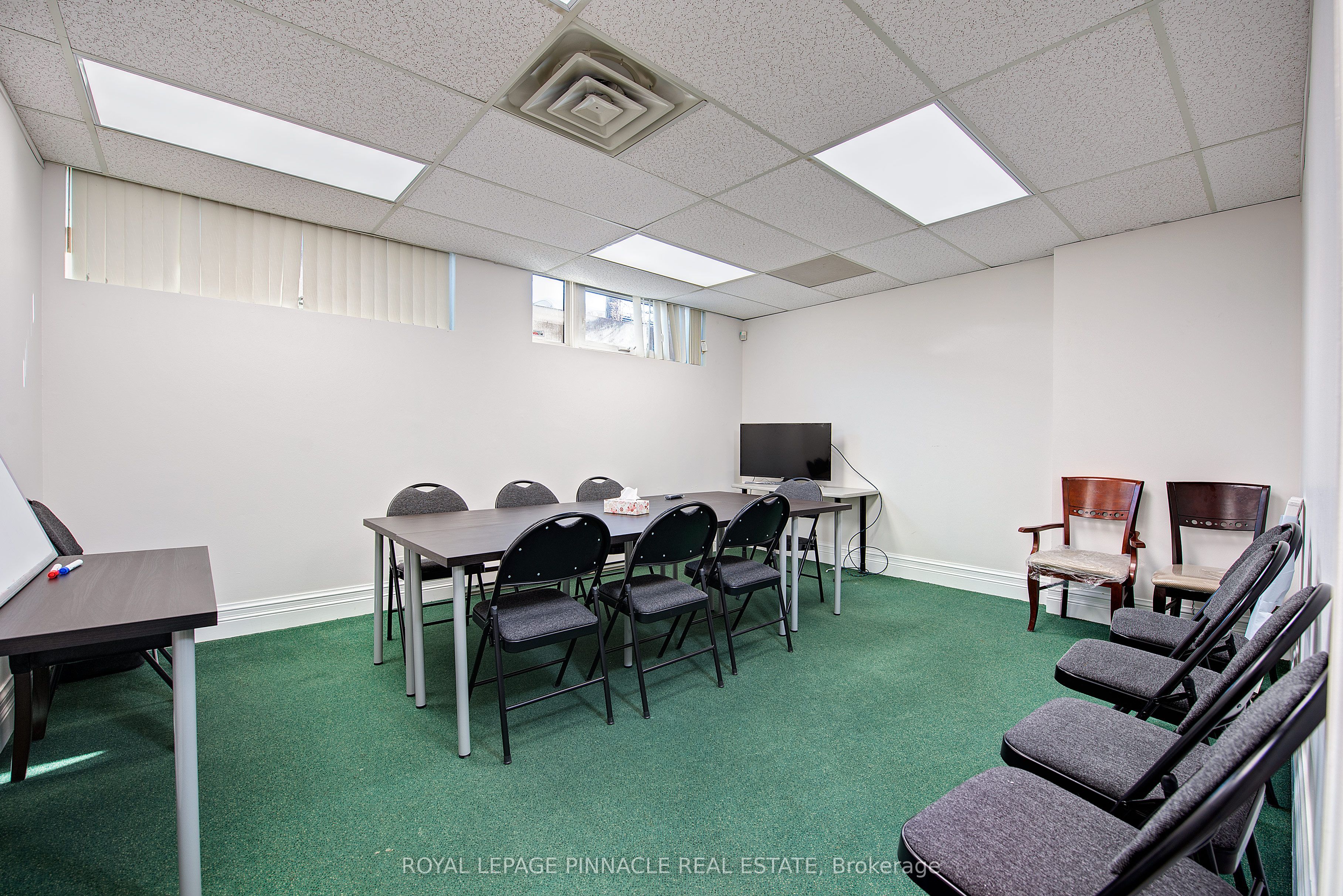 55 Village Centre Place 55-309 Property Photo 5