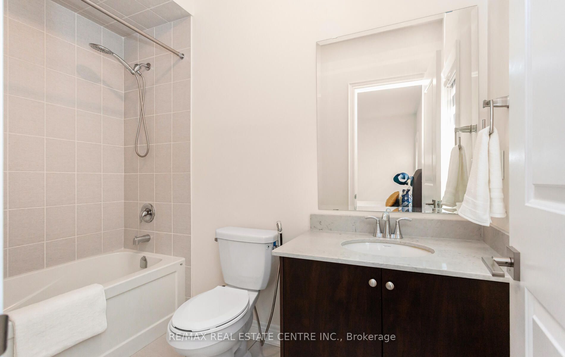 9 Rolling Acres Drive Property Photo 28