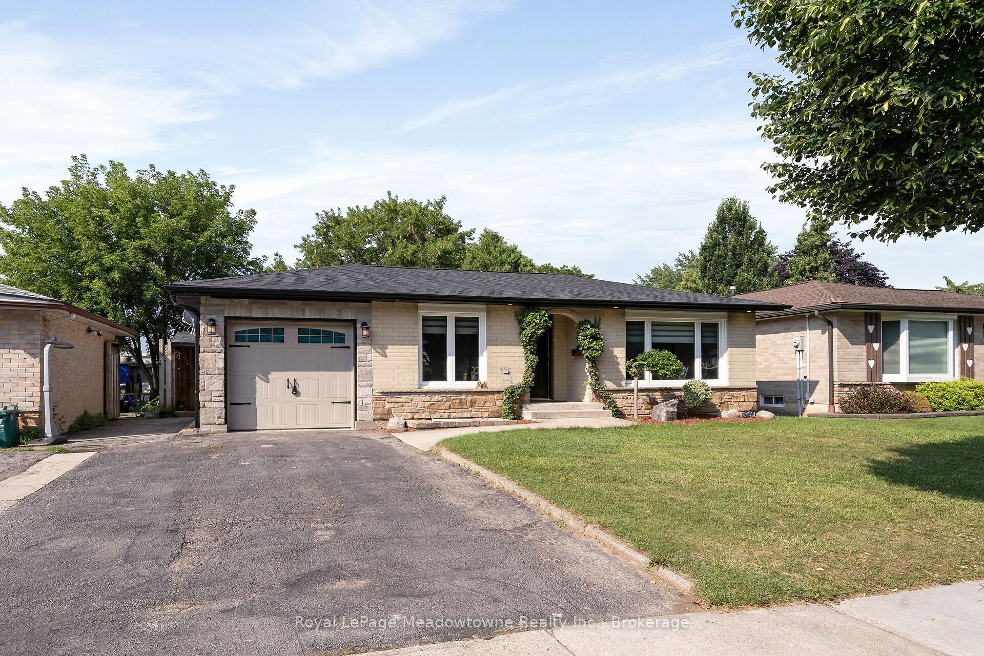 96 Macdonald Crescent Property Photo 1