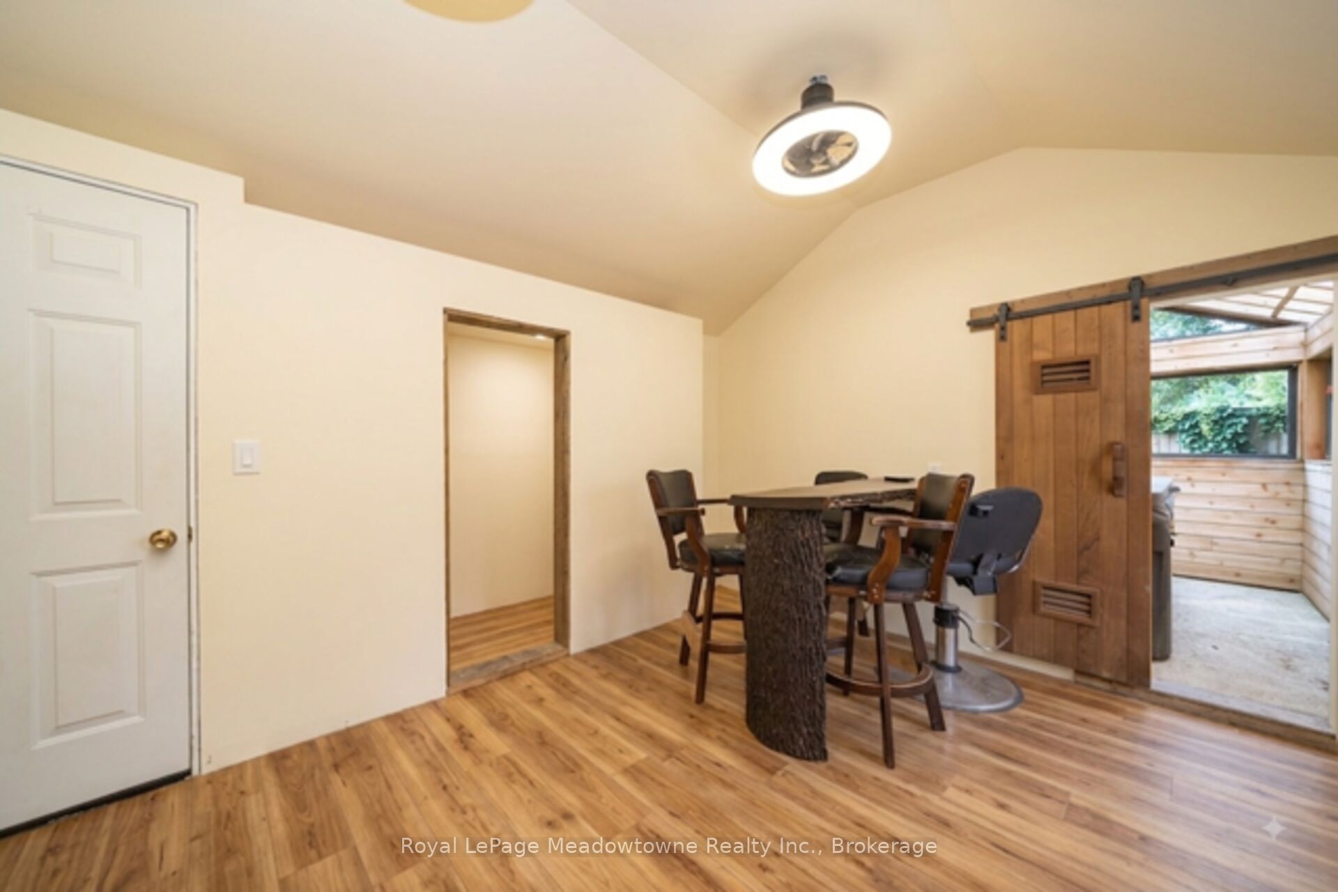 96 Macdonald Crescent Property Photo 30
