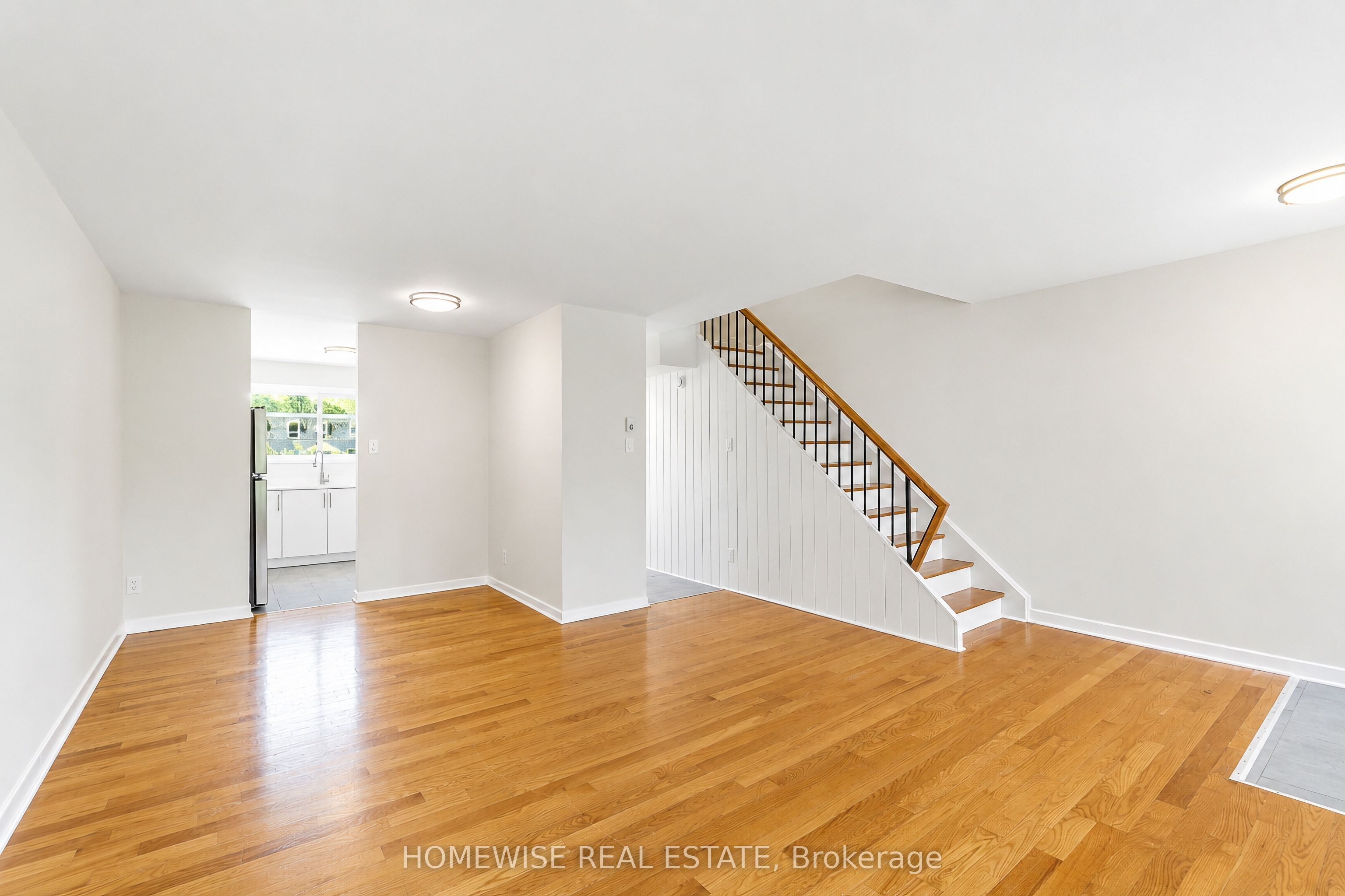 1400 Winding Trail 33 Property Photo 8